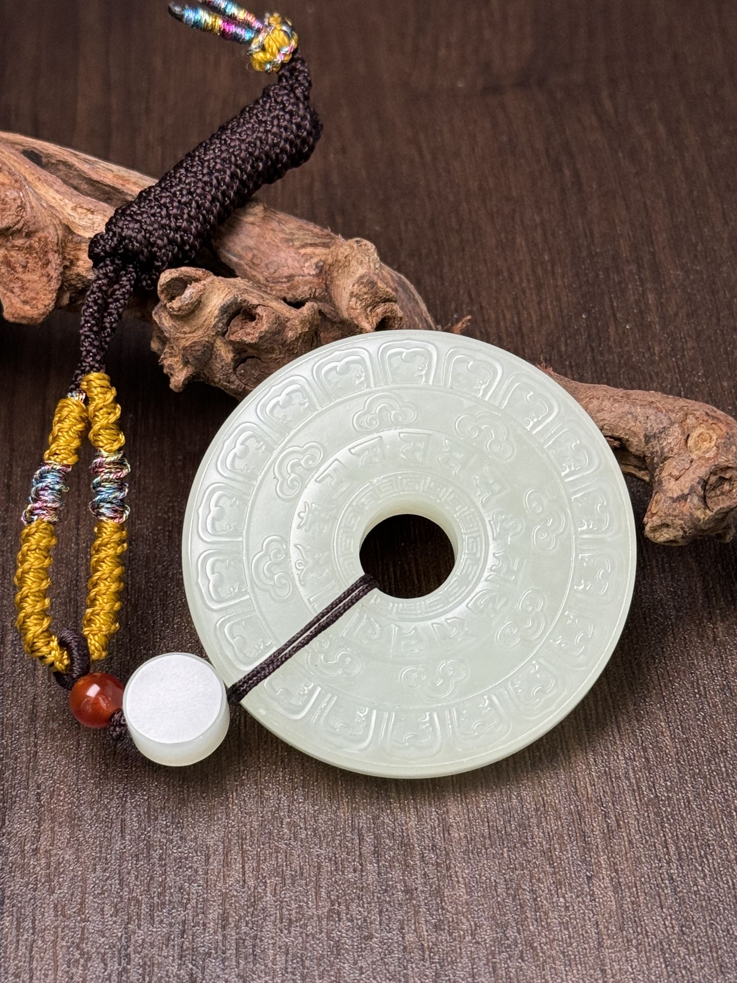 A0344 Chinese Natural White Hetian Jade Lucky Pendant