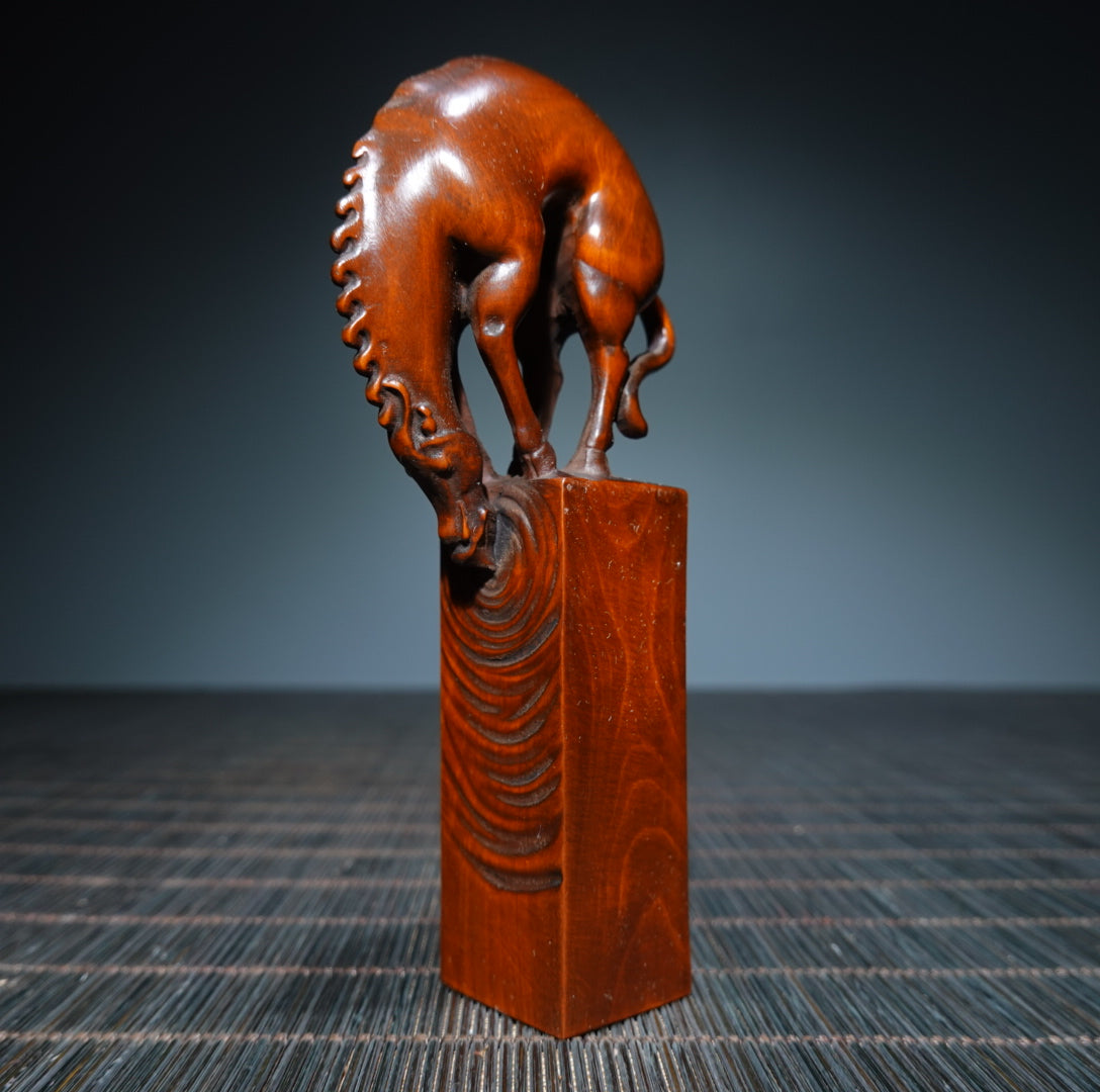 A0345 Chinese Boxwood Wood Carved Horse Seal