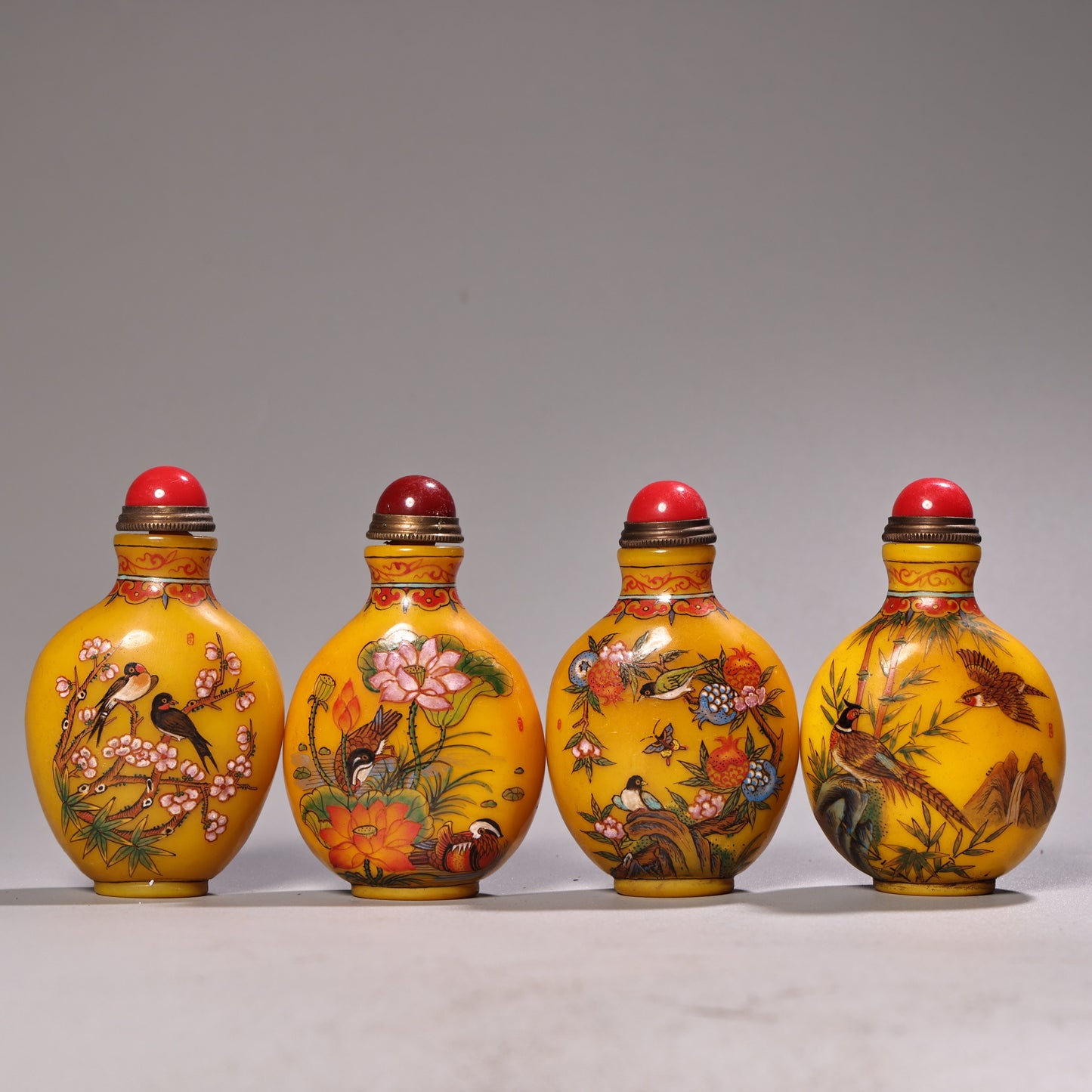 A0348 A Set Four Old Chinese Yellow Peking Glass Flower Bird Design Snuff Bottle