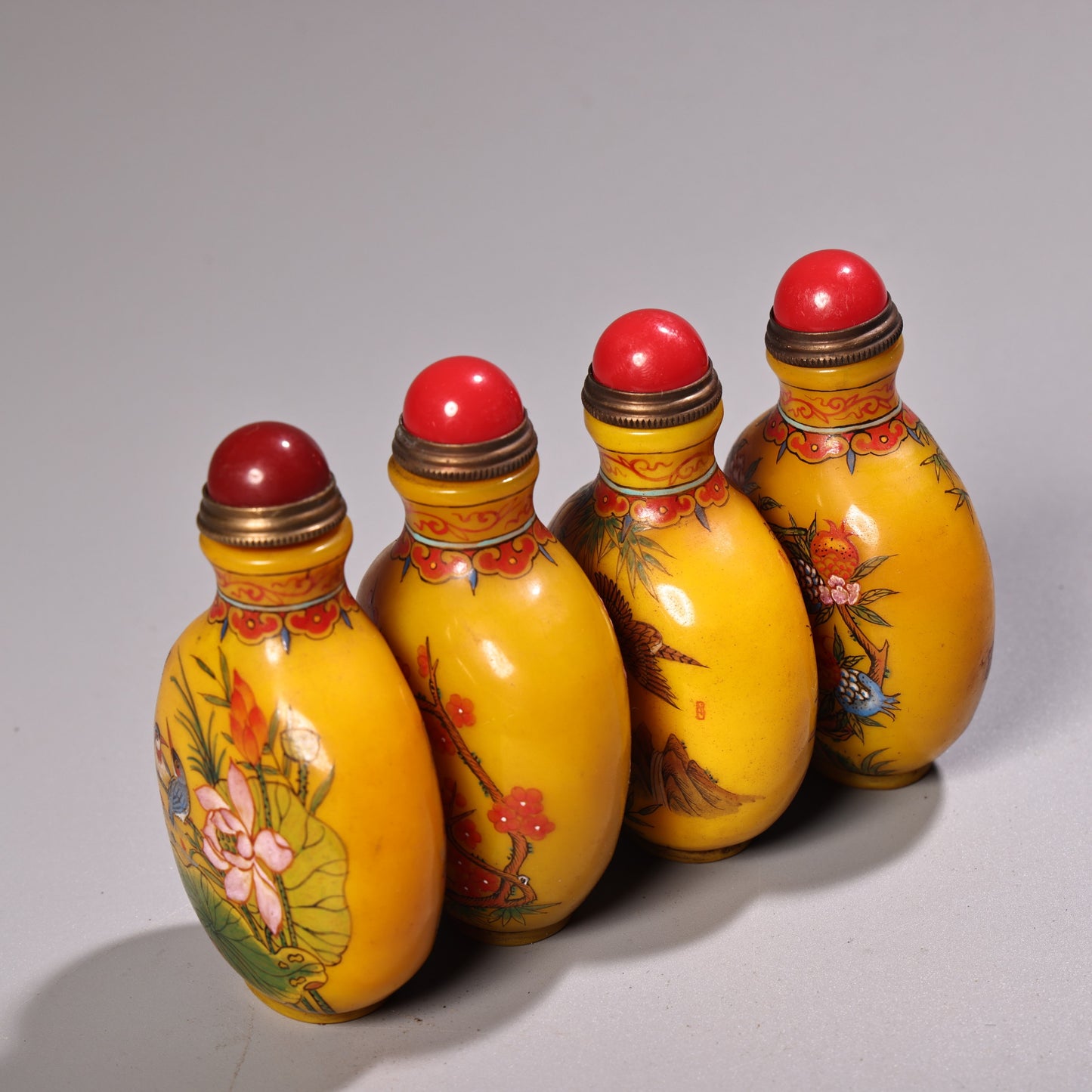 A0348 A Set Four Old Chinese Yellow Peking Glass Flower Bird Design Snuff Bottle