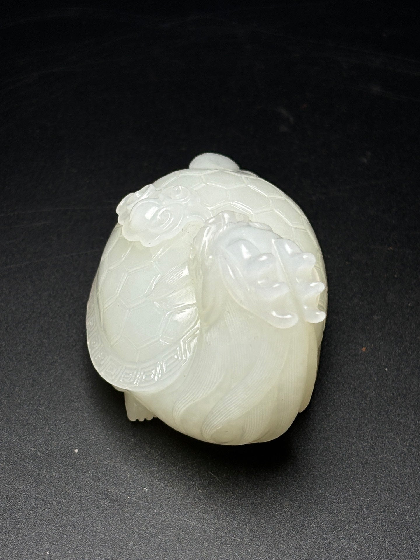 A0355 High Quality Chinese Natural White Hetian Jade Carved Dragon Turtle Statue