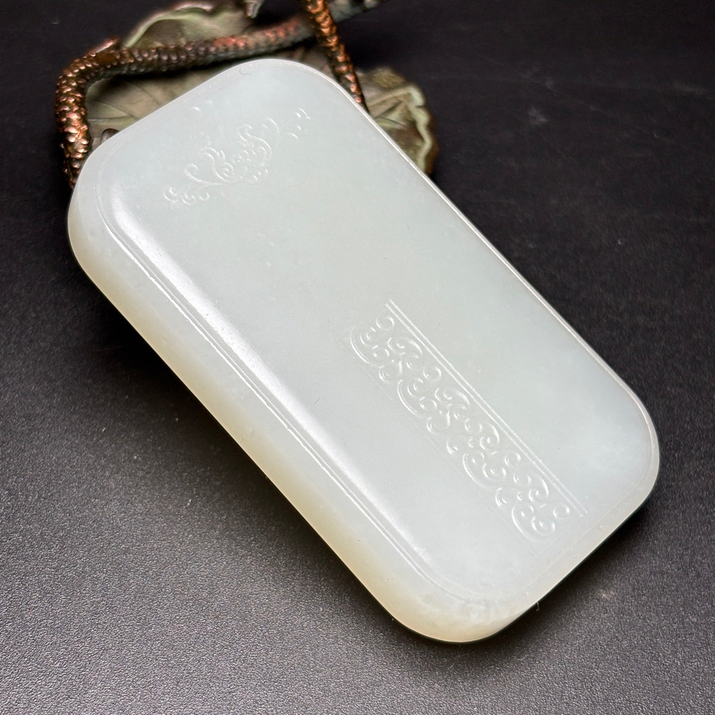 A0369 Chinese Natural White Hetian Jade Carved Fortune Dragon Pendant