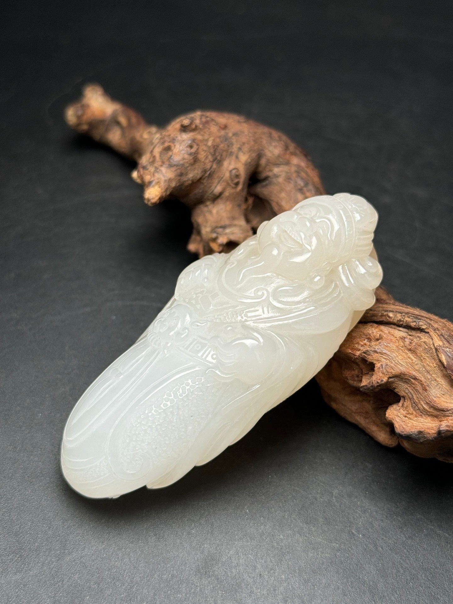 A0375 Chinese Natural Hetian Jade Carved Fortune Taoism Deity Pendant