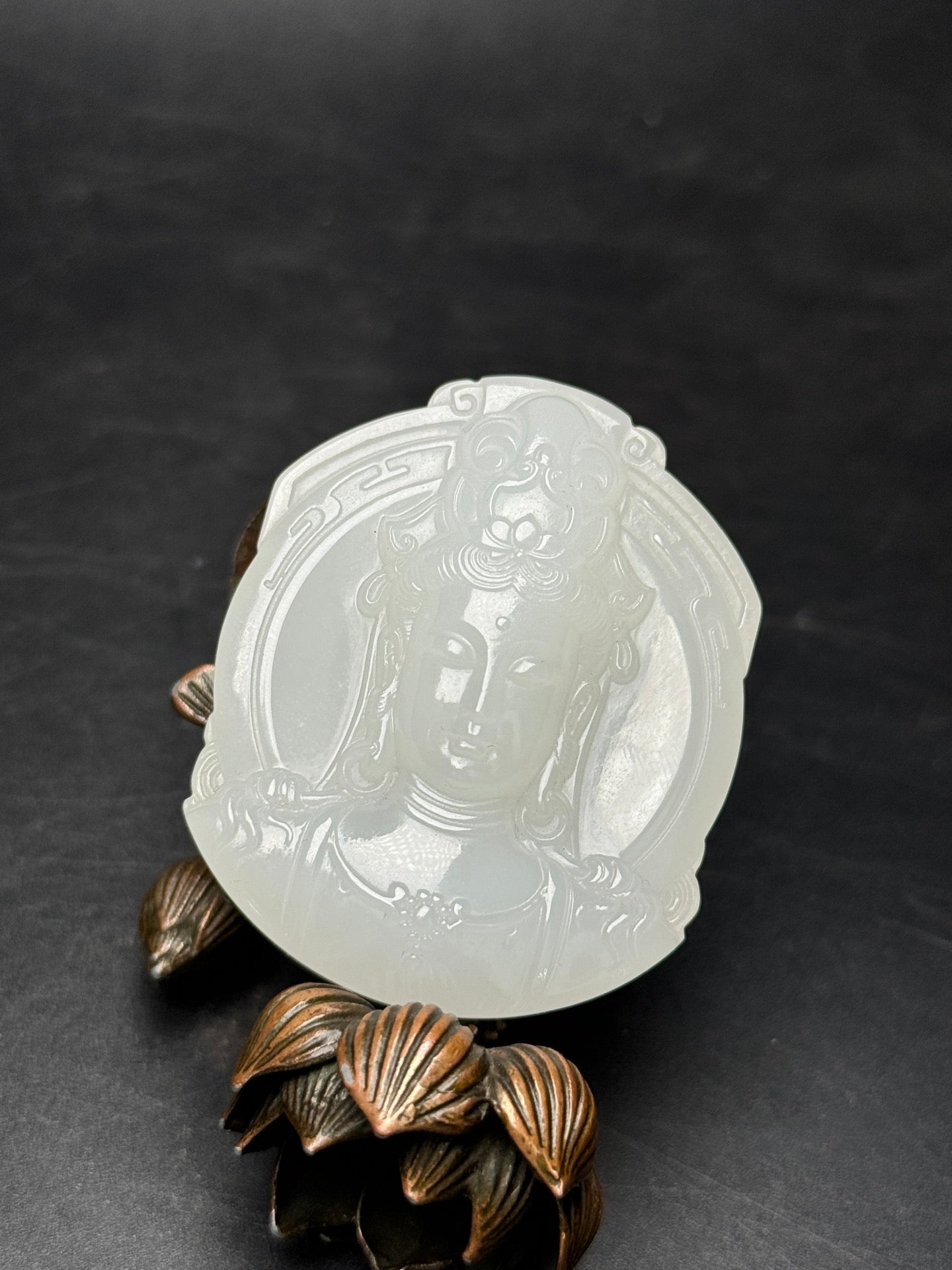 A0376 Chinese Natural Hetian Jade Carved Kwan-yin Pendant