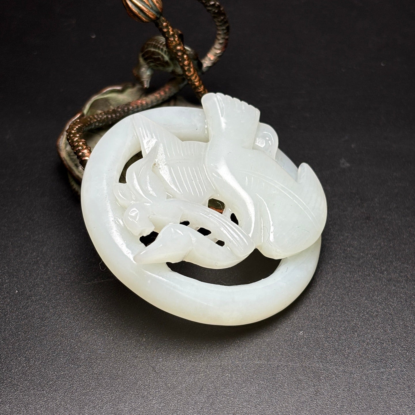 A0378 Openwork Chinese White Hetian Jade Carved Bird Pendant