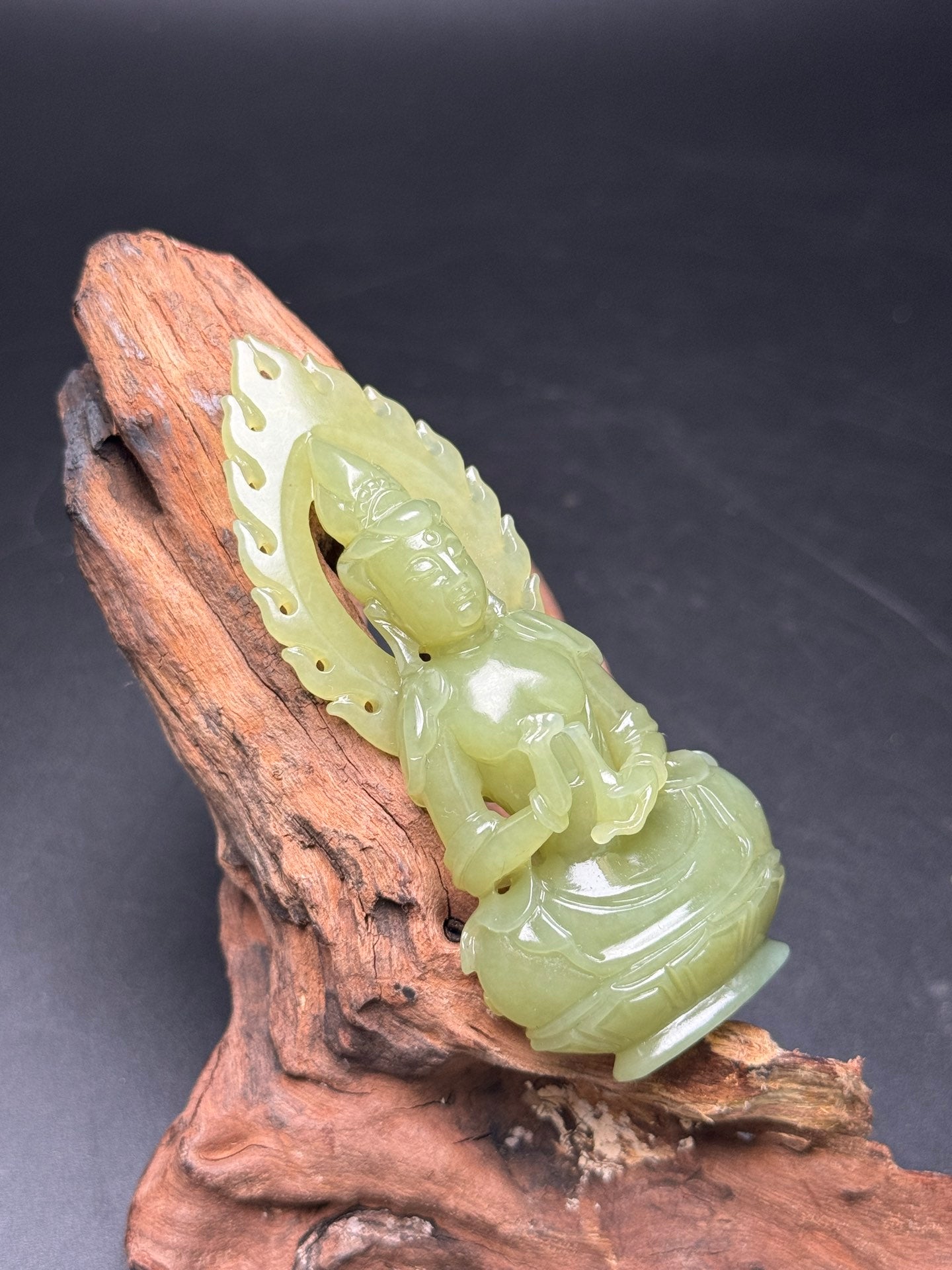 A0382 Chinese Natural Yellow Hetian Jade Carved Kwan-yin Pendant