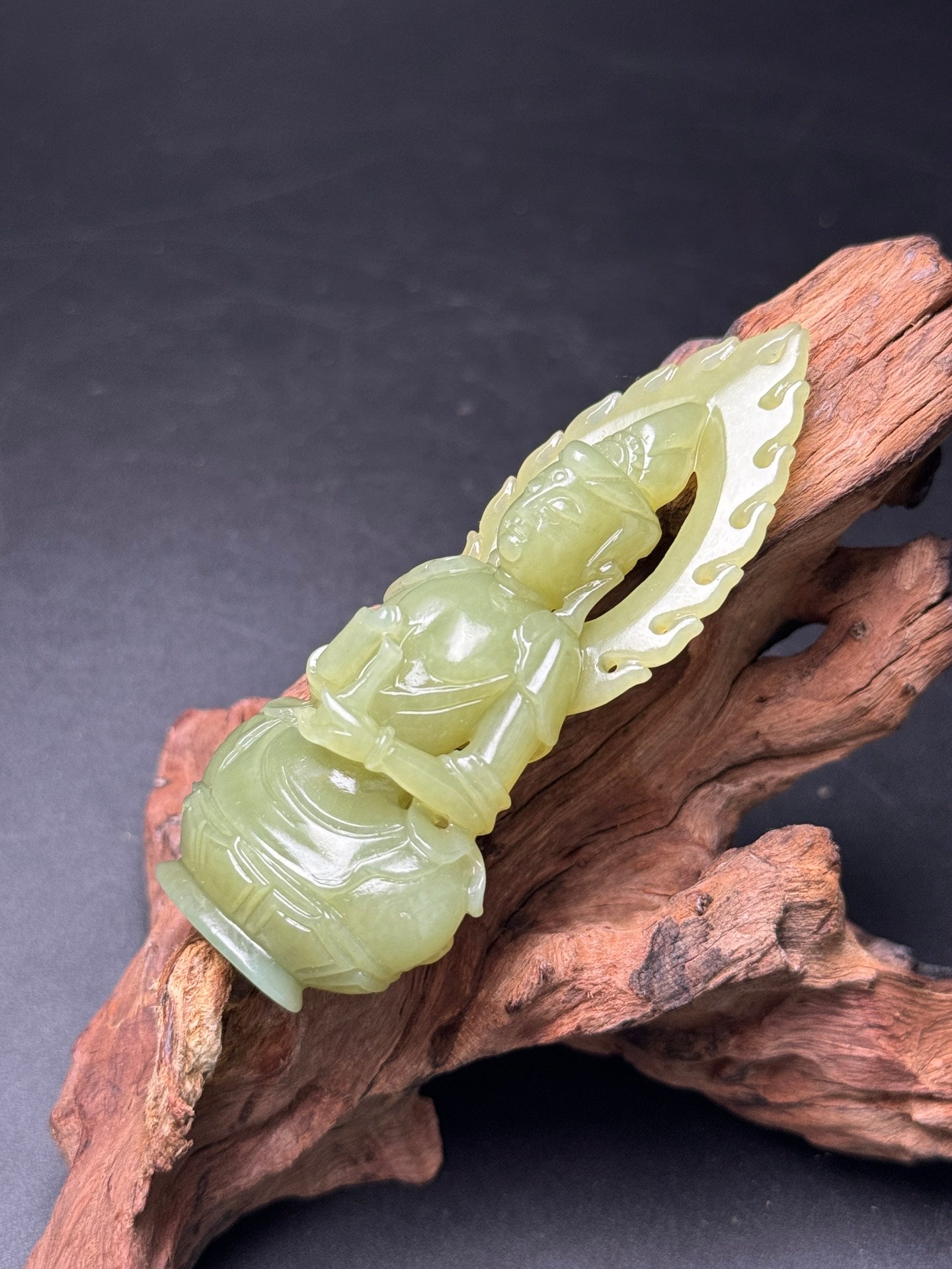 A0382 Chinese Natural Yellow Hetian Jade Carved Kwan-yin Pendant