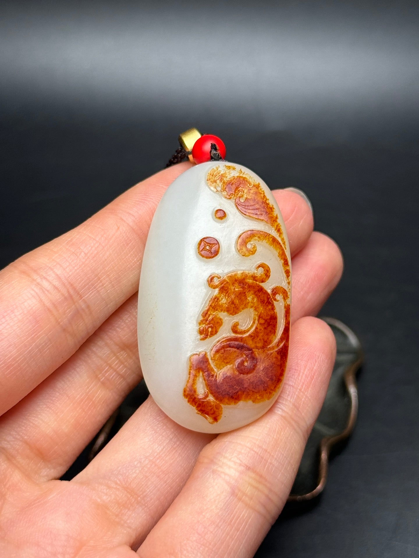 A0384 Chinese Hetian Jade Low Relief Horse Pendant