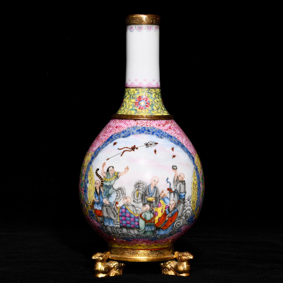 A0386 Chinese Gilt Edge Famille Rose Eighteen Arhat Design Porcelain Vase w Gilt Gold Bronze Base