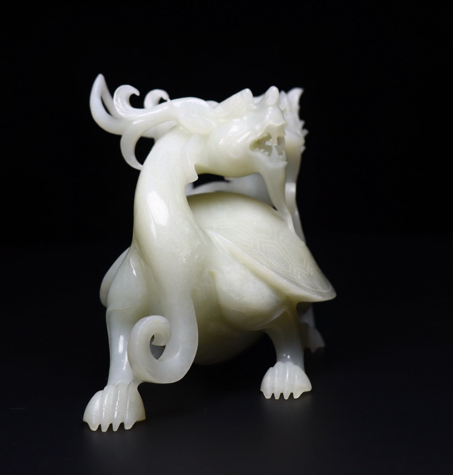 A0411 High Quality Chinese White Hetian Jade Carved Dragon Turtle Statue