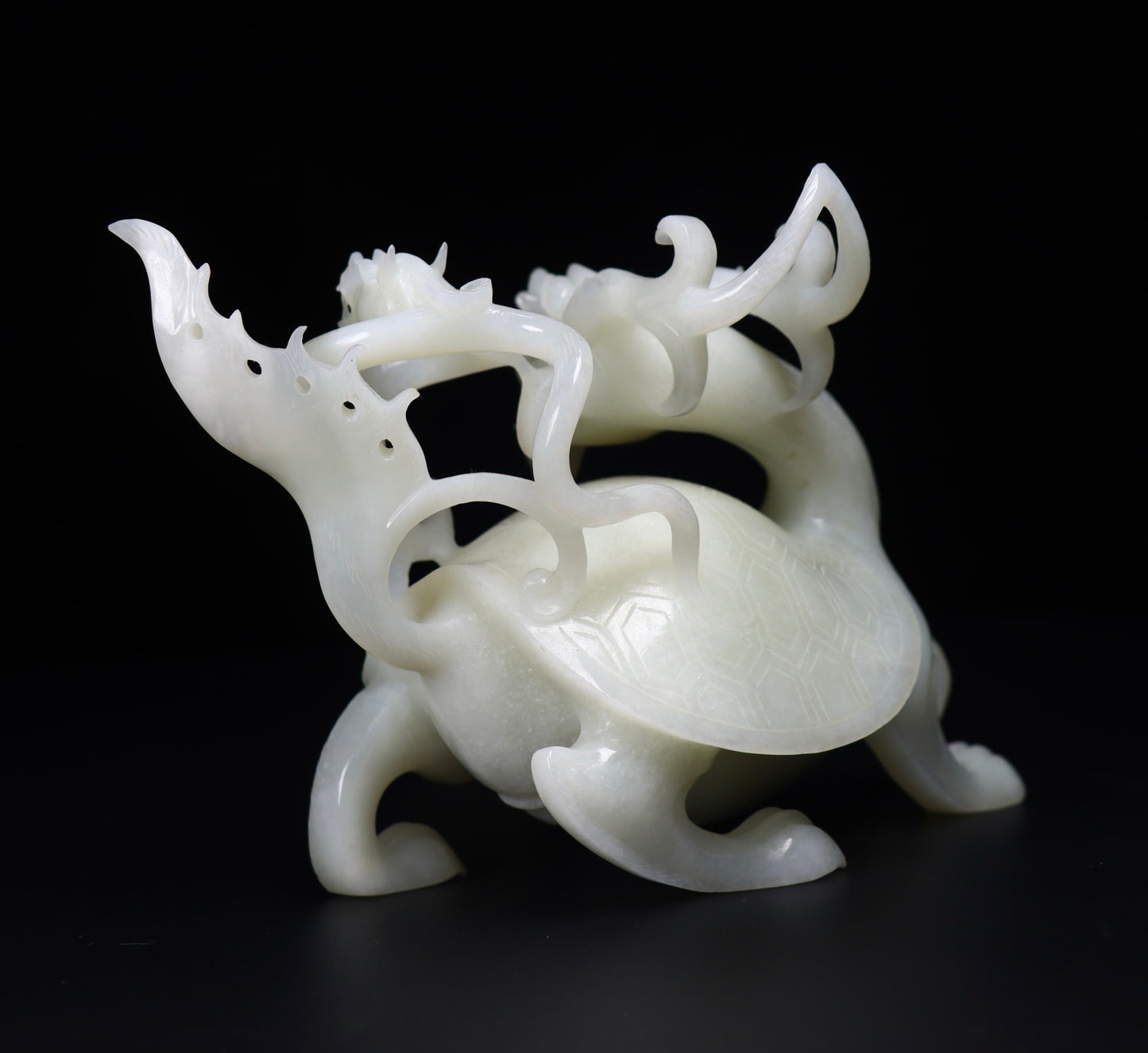 A0411 High Quality Chinese White Hetian Jade Carved Dragon Turtle Statue