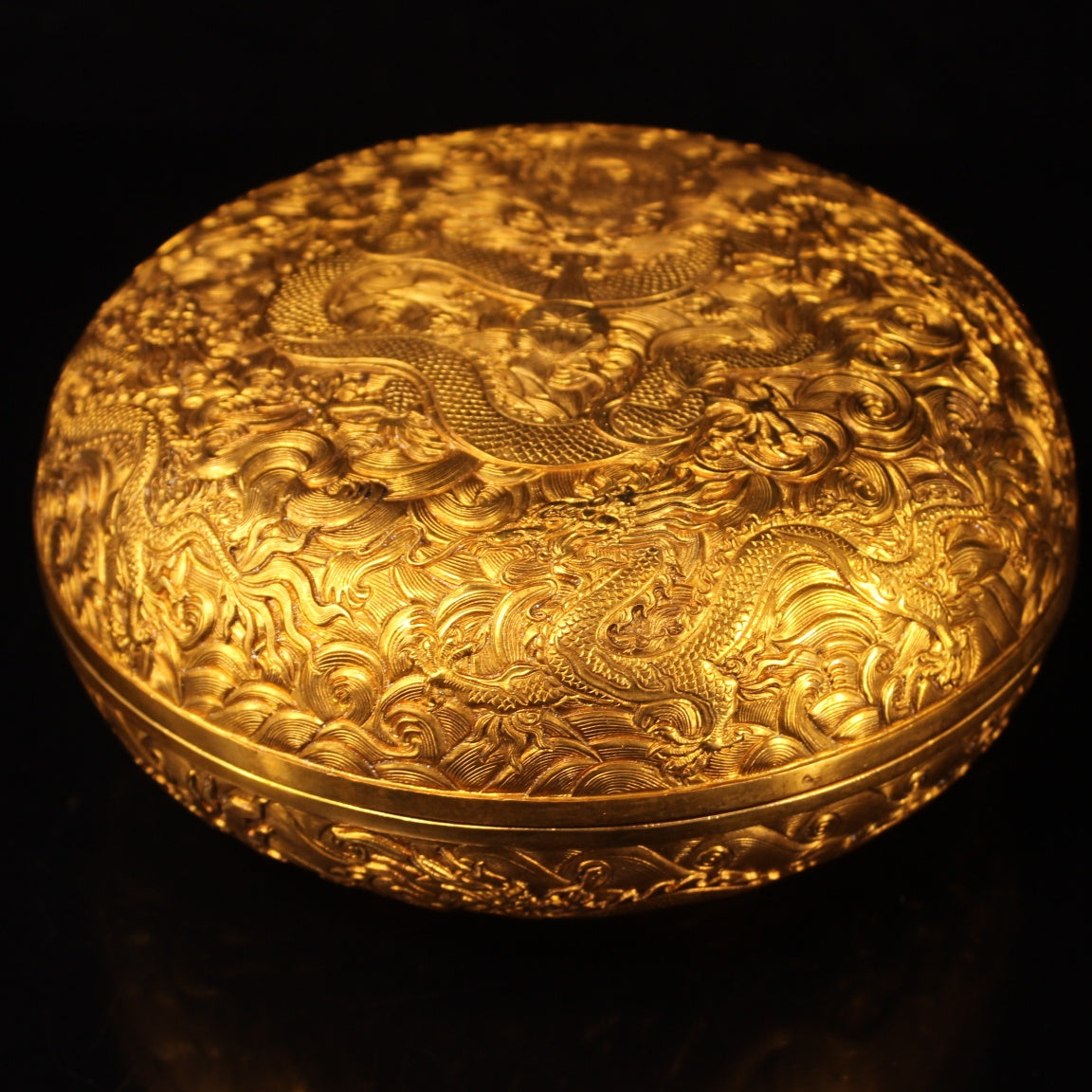 A0421 Vintage Chinese Gilt Gold Copper Low Relief Fortune Dragon Design Jewellery Box