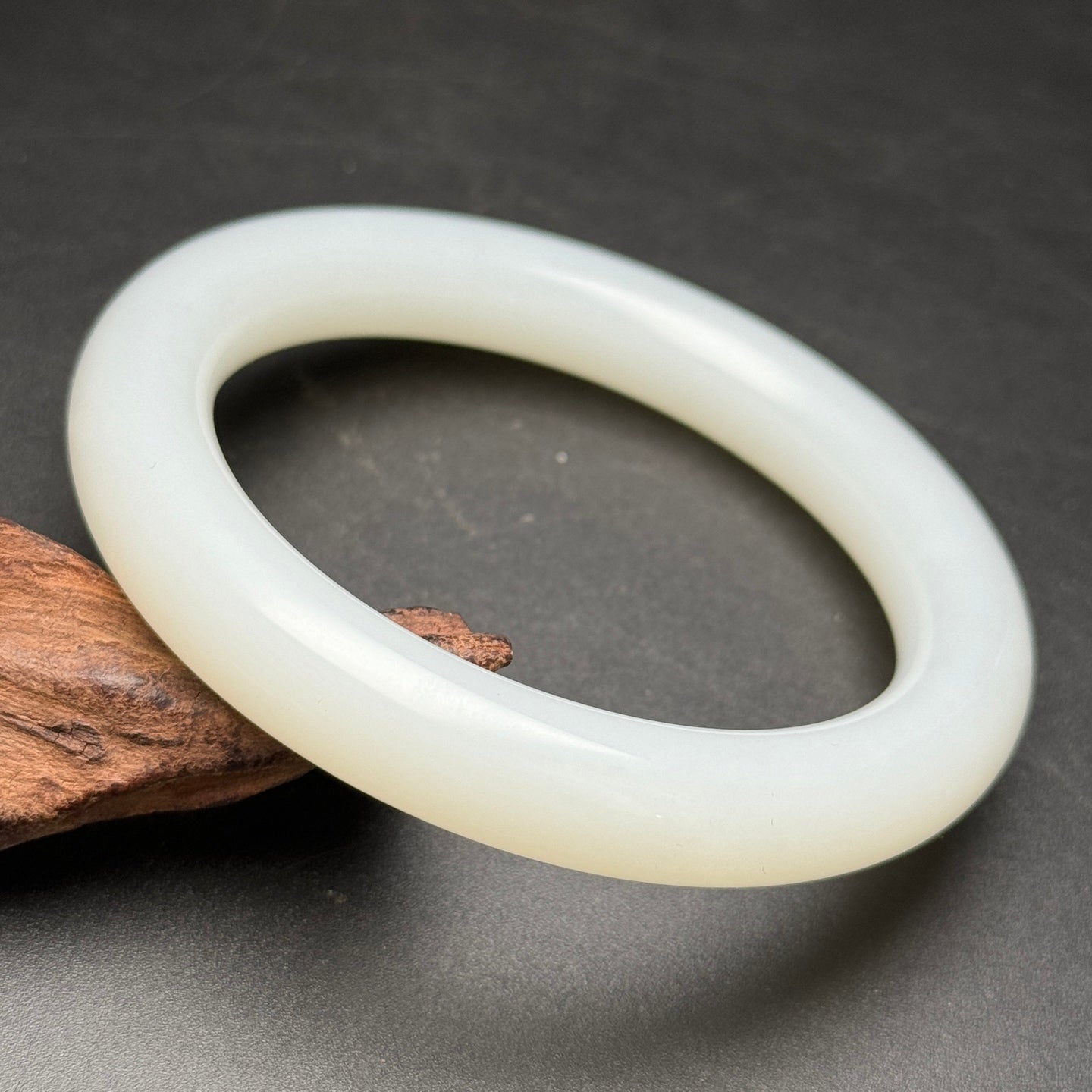 A0425 Inside Diameter 58MM Chinese Natural White Hetian Jade Bracelet