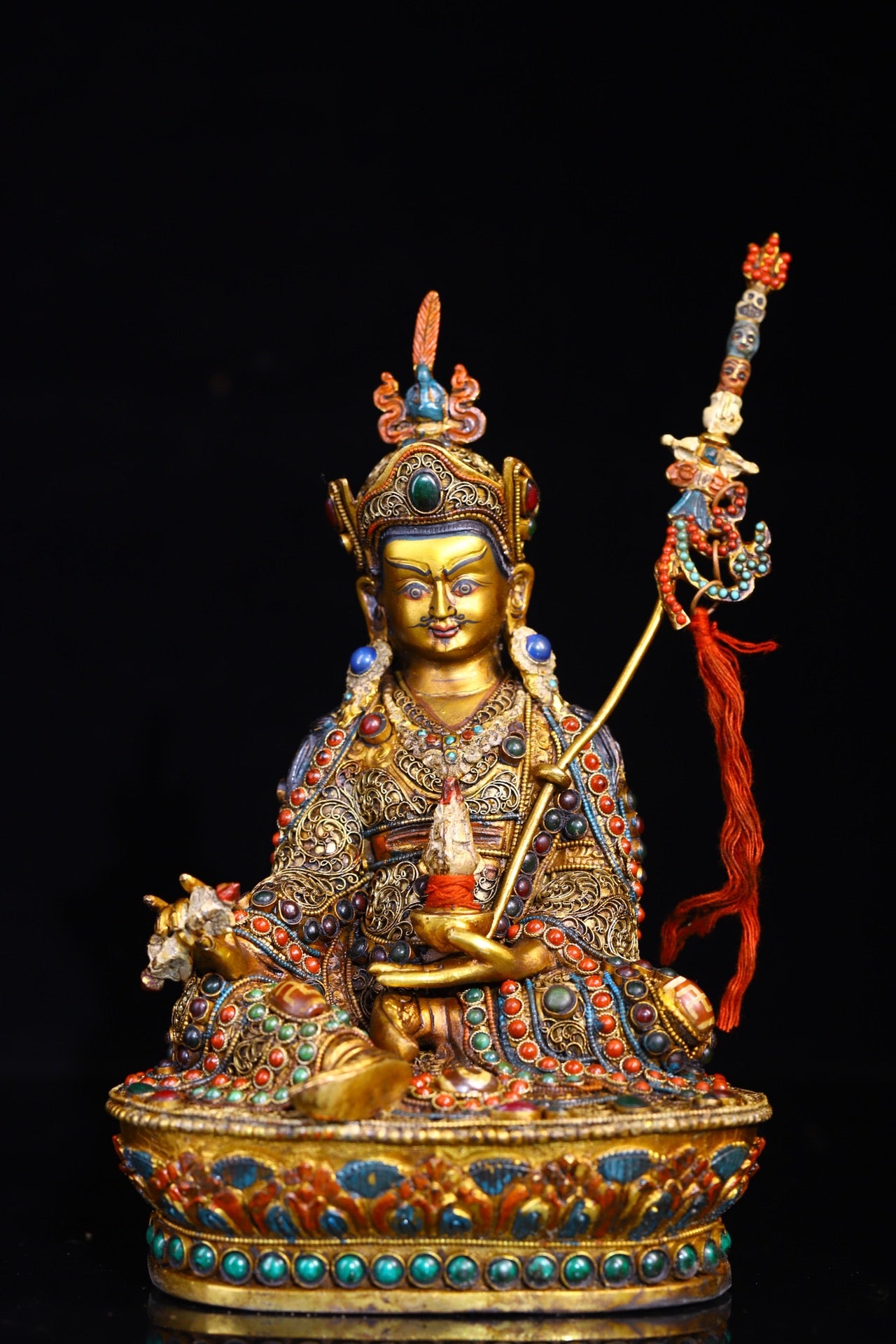 A0437 OId Tibetan Buddhism Gilt Gold Silver Inlay DZI Agate & Gem Guru Rinpoche Statue