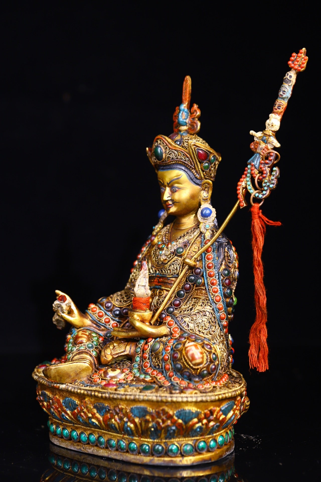 A0437 OId Tibetan Buddhism Gilt Gold Silver Inlay DZI Agate & Gem Guru Rinpoche Statue