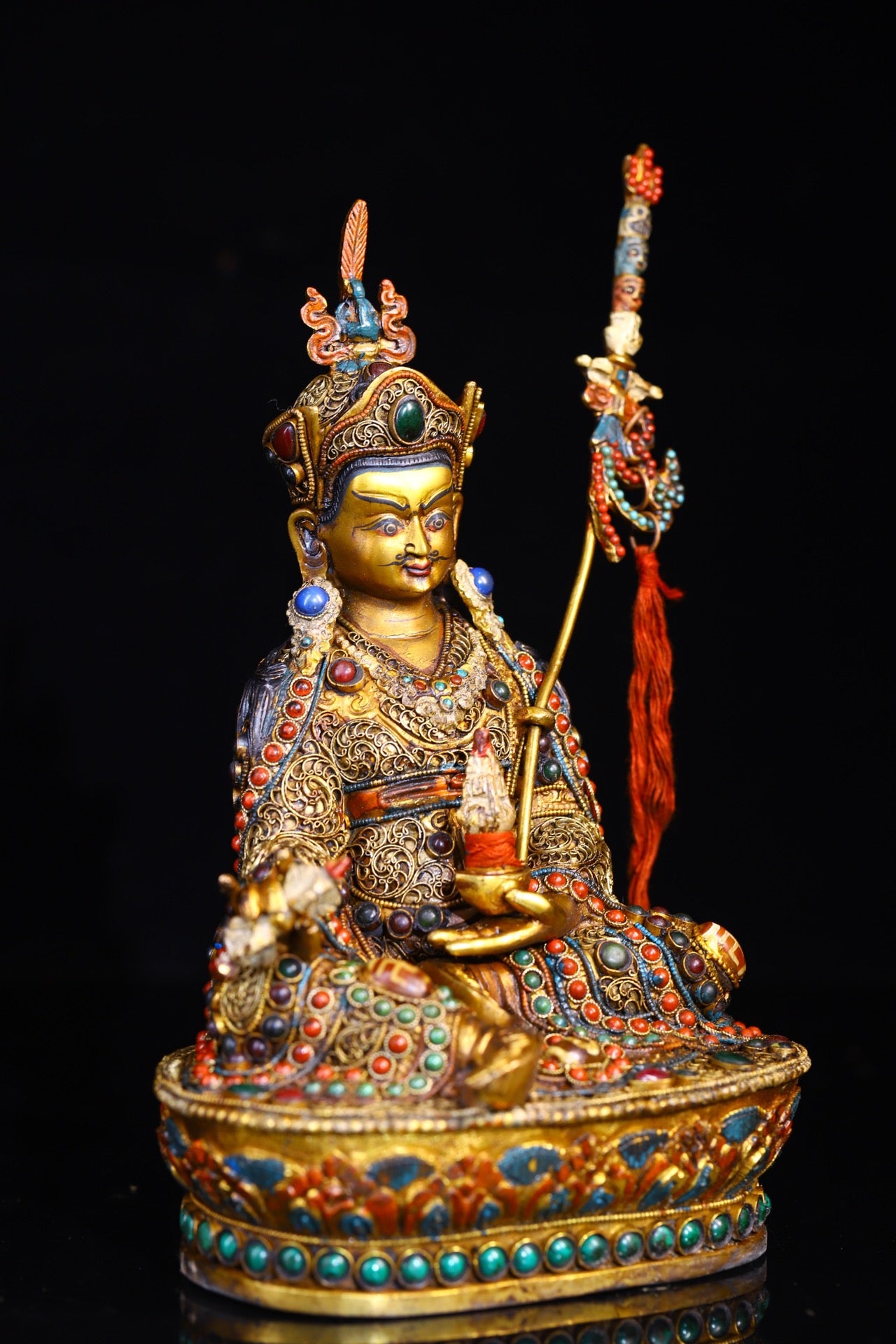 A0437 OId Tibetan Buddhism Gilt Gold Silver Inlay DZI Agate & Gem Guru Rinpoche Statue