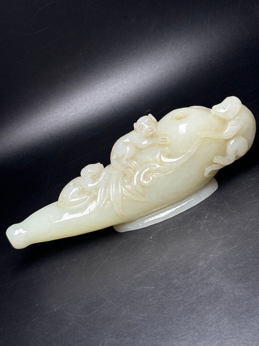 A0440 Old Chinese Hetian Jade Carved Monkey Cigarette Holder