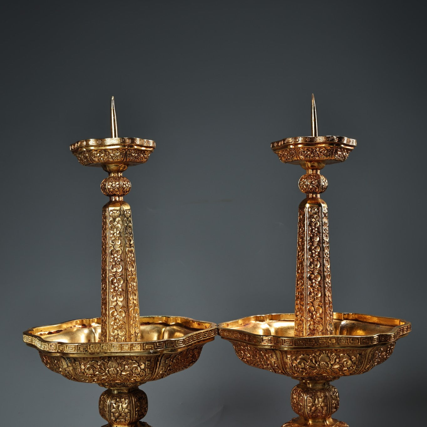 A0442 A Pair Vintage Chinese Gilt Gold Copper Low Relief Flower Design Candlestick