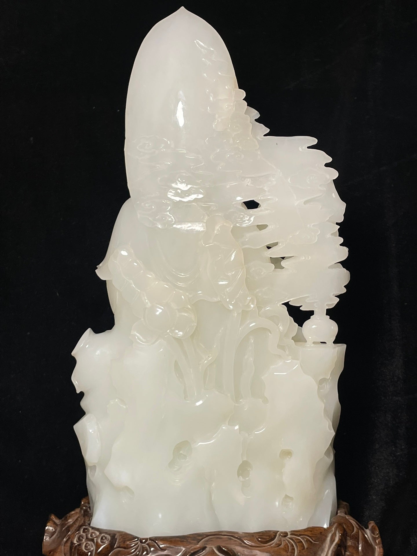 A0443 Superb Chinese Natural Hetian Jade Lotus Flower Kwan-yin Statue