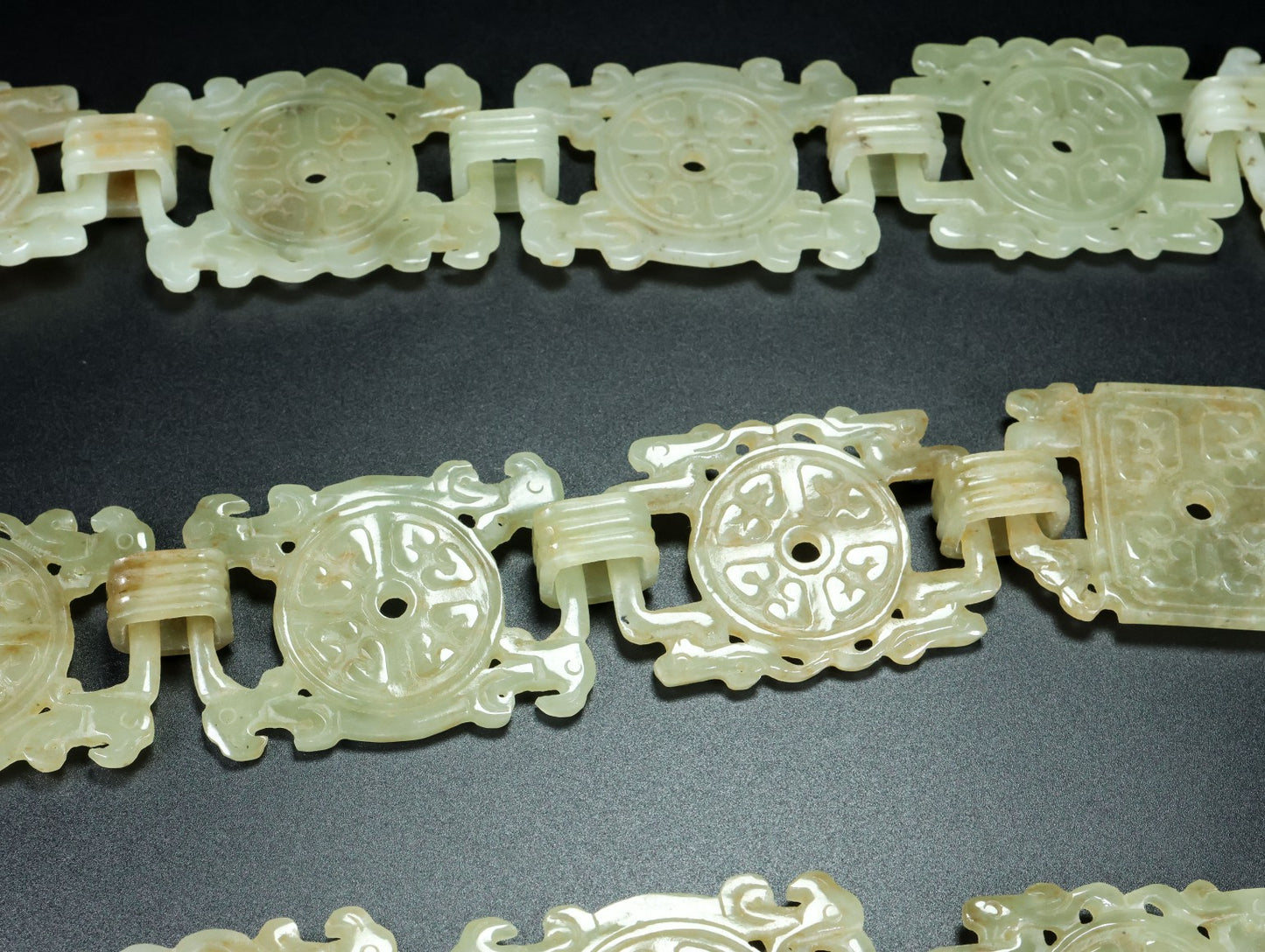 A0444 Vintage Openwork Hetian Jade Waistband Carved By One Piece Jade