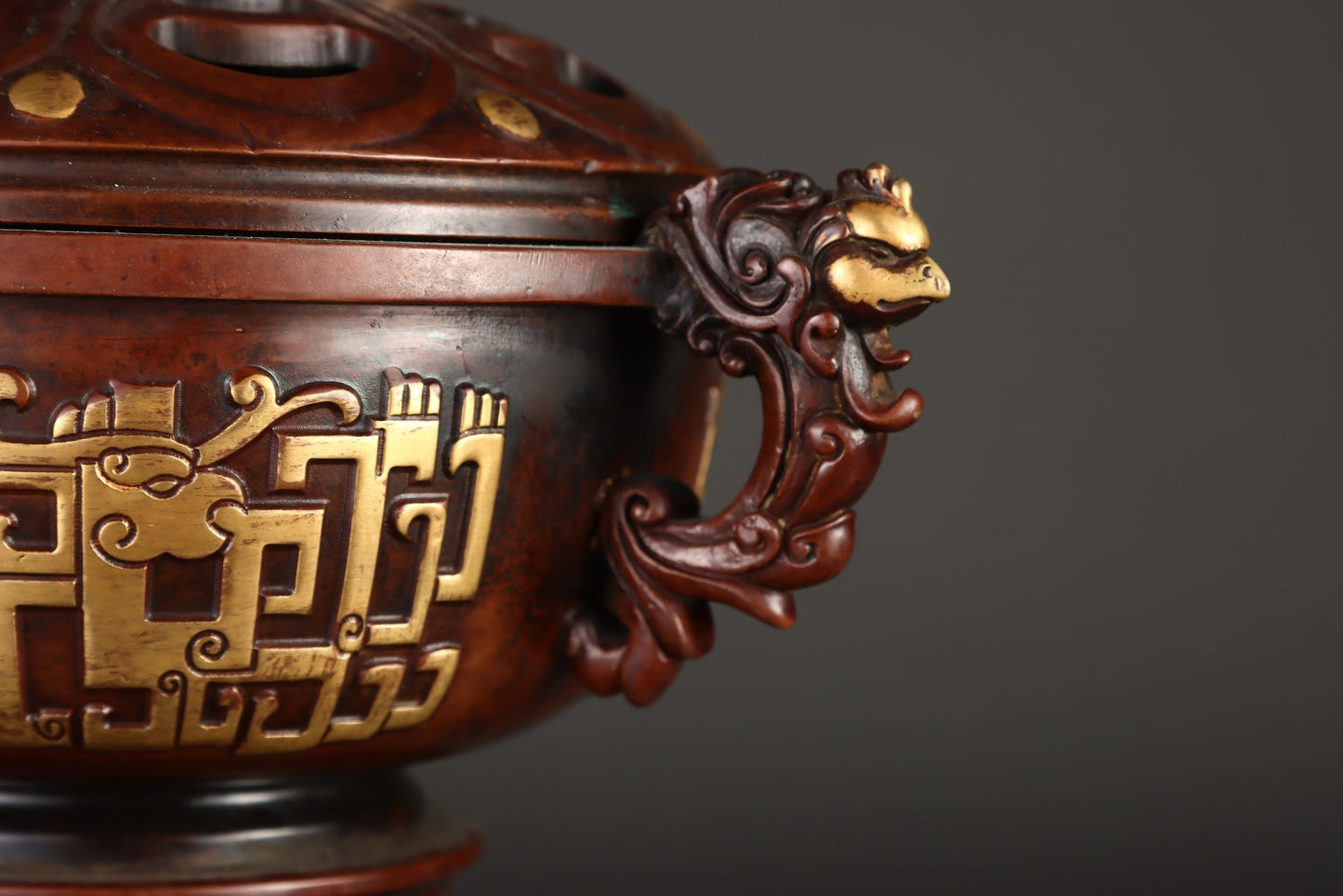 A0449 Chinese Ming Dynasty Gilt Gold Copper Low Relief Chi Dragon Design Double Ears Incense Burner