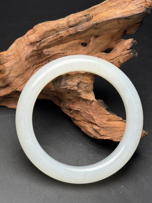 A0450 Inside Diameter 56MM Chinese Natural Hetian Jade Bracelet