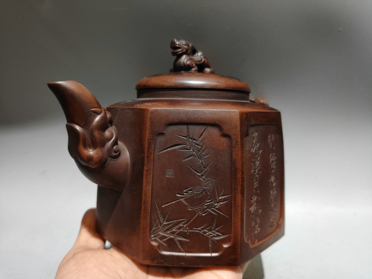 A0451 Vintae Chinese Yixing Zisha Clay Bamboo Design Dragon Head Teapot w Artist Signed