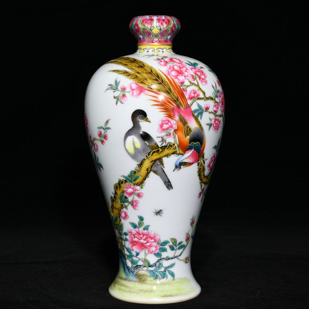 A0556 A Pair Chinese Gilt Edge Famille Rose Flowers Bird Design Porcelain Vase