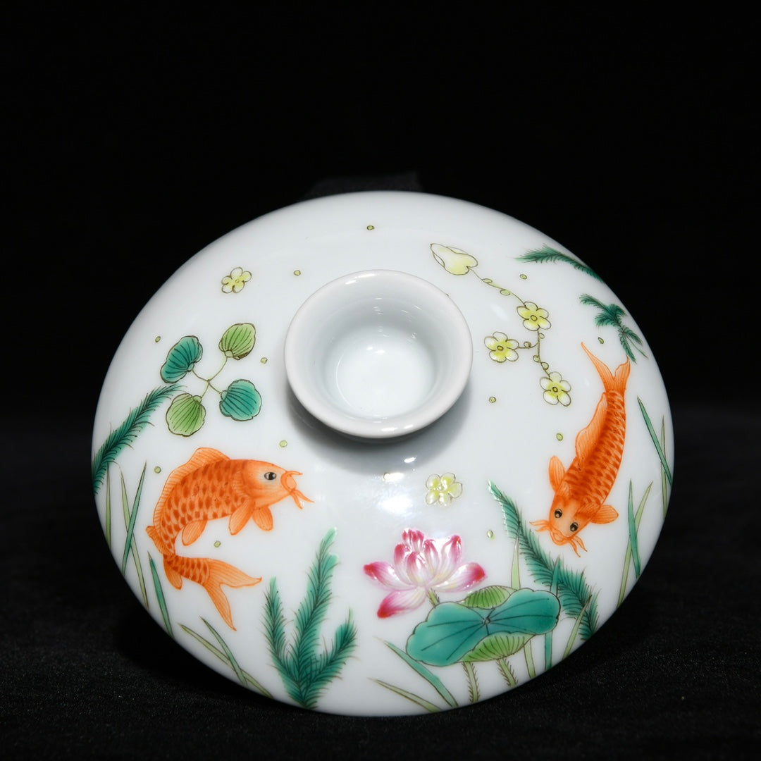 A0570 A Pair Chinese Famille Rose Enamel Carp & Lotus Flower & Lotus Leaf Design Porcelain Teabowl w Saucer