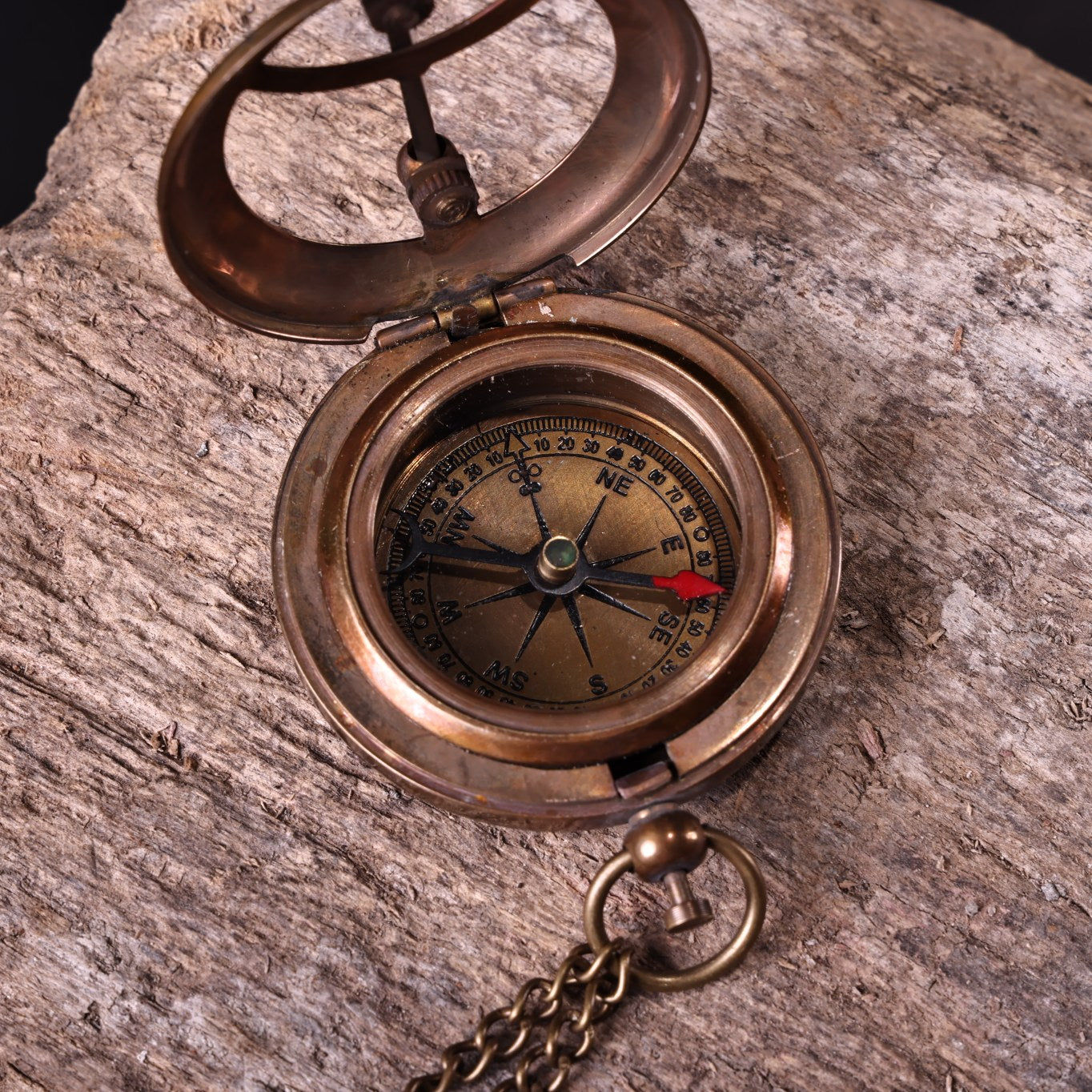 A0578 Vintage Brass Pocket Watch Shape Compass