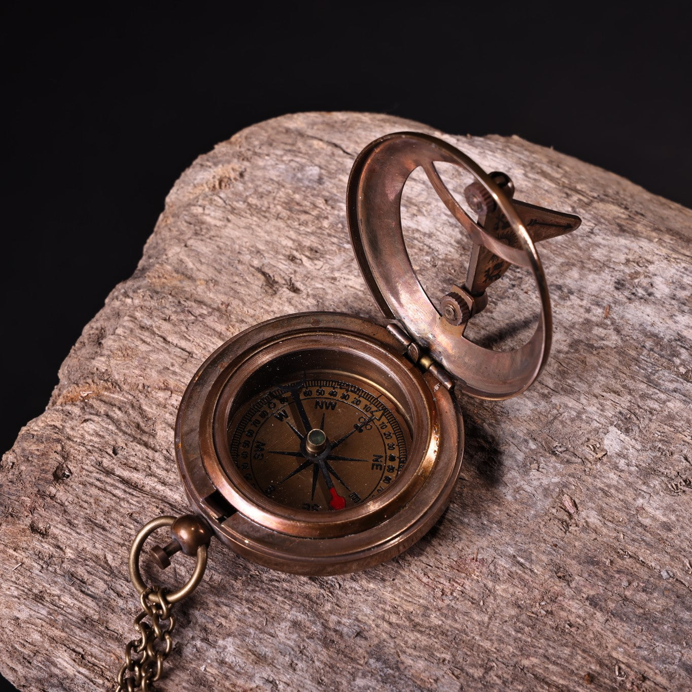 A0578 Vintage Brass Pocket Watch Shape Compass
