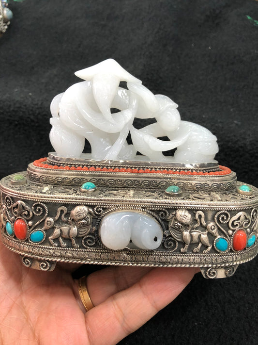 A0583 Vintage Chinese Pure Silver Inlay Hetian Jade & Gems Figure Statue