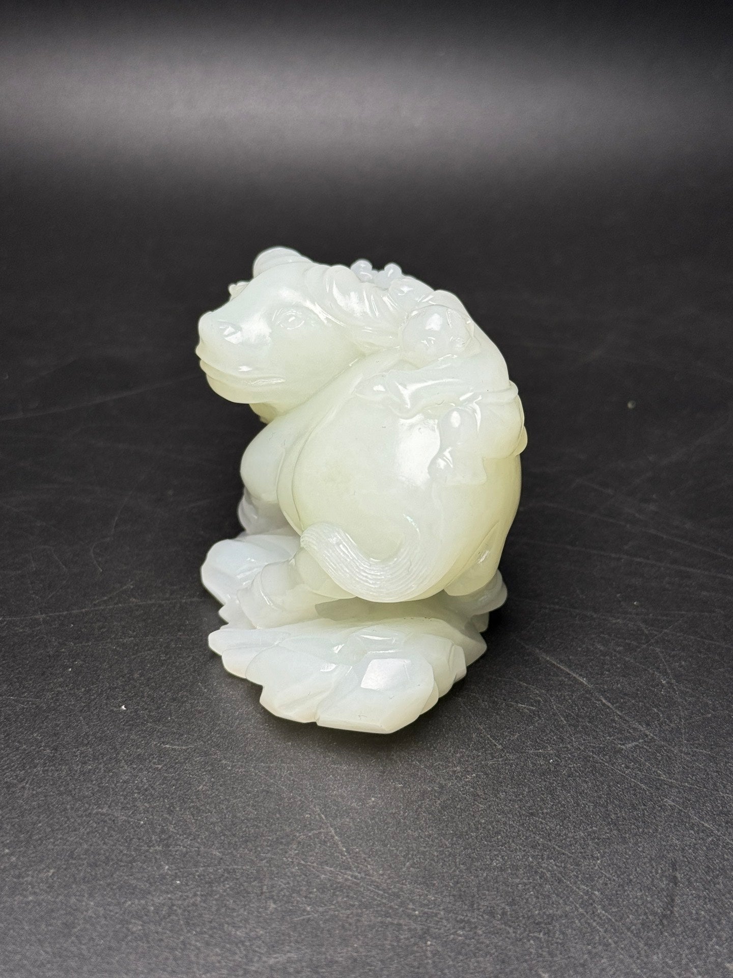 A0602 Superb Chinese White Hetian Jade Carved Ox & Kid Statue