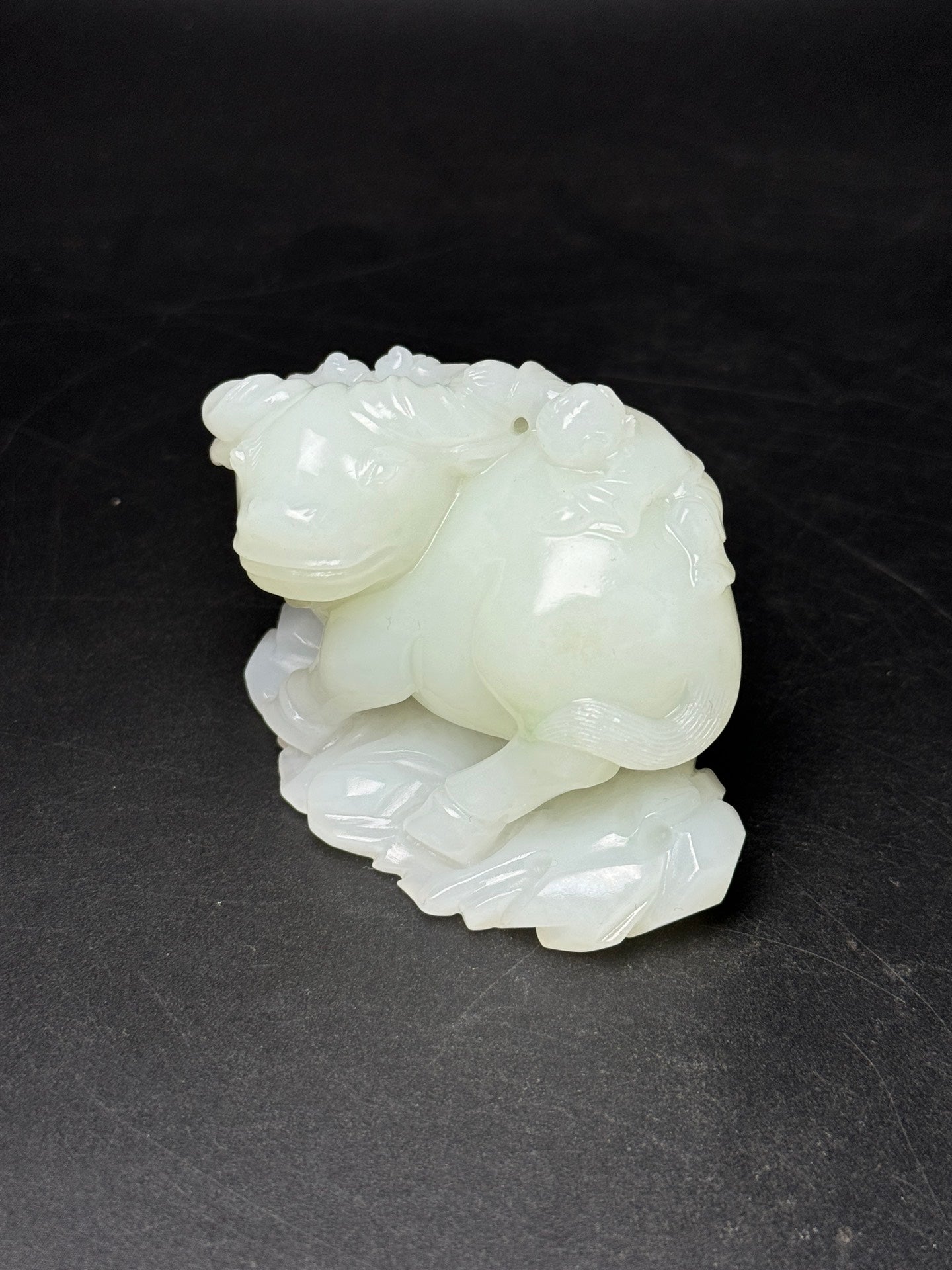 A0602 Superb Chinese White Hetian Jade Carved Ox & Kid Statue