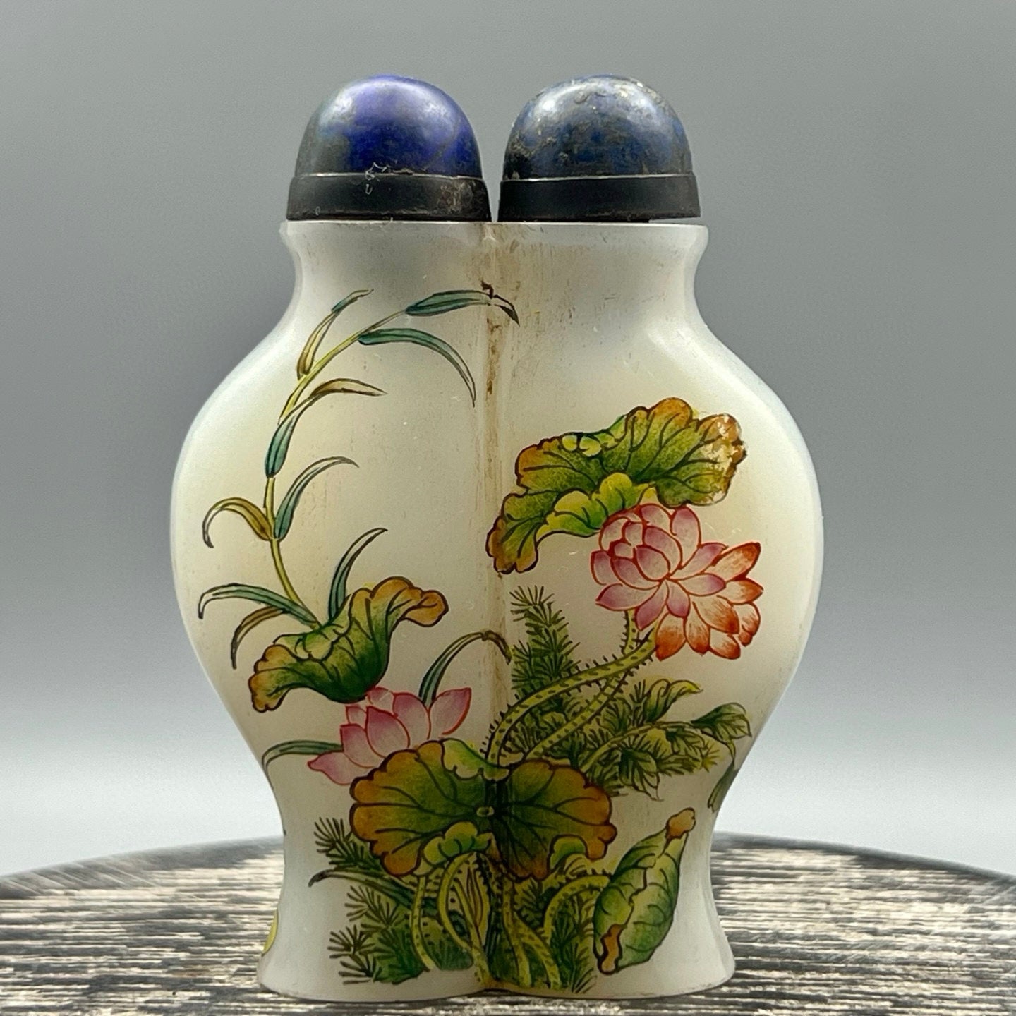 A0617 Chinese Peking Glass Colored Drawing Peach & Gourd Design Conjoined Snuff Bottle