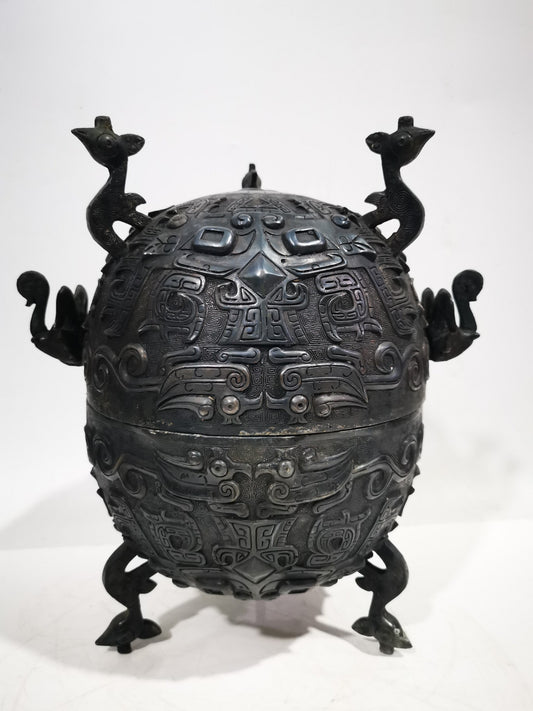 A0681 Vintage Chinese Bronze Beast Face Bronze Gui Vessels