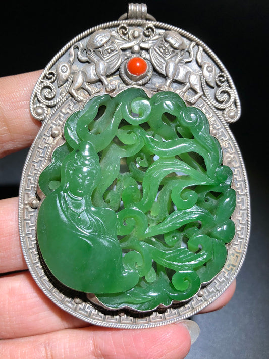 A0699 Superb Chinese Pure Silver Inlay Green Hetian Jade Kwan-yin Pendant