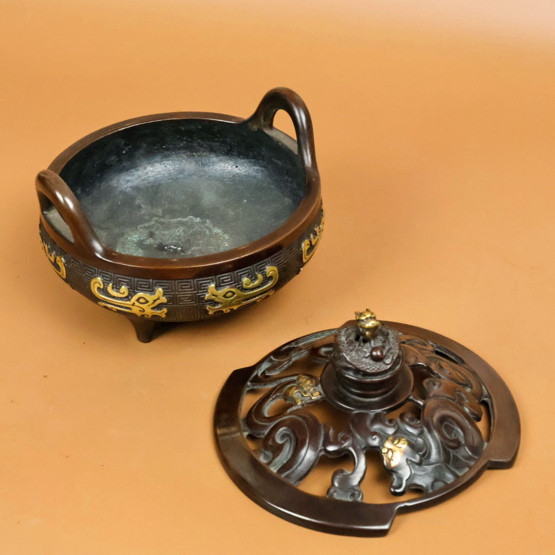 A0715 Vintage Chinese Gilt Gold Copper 3 Legs Double Ears Incense Burner