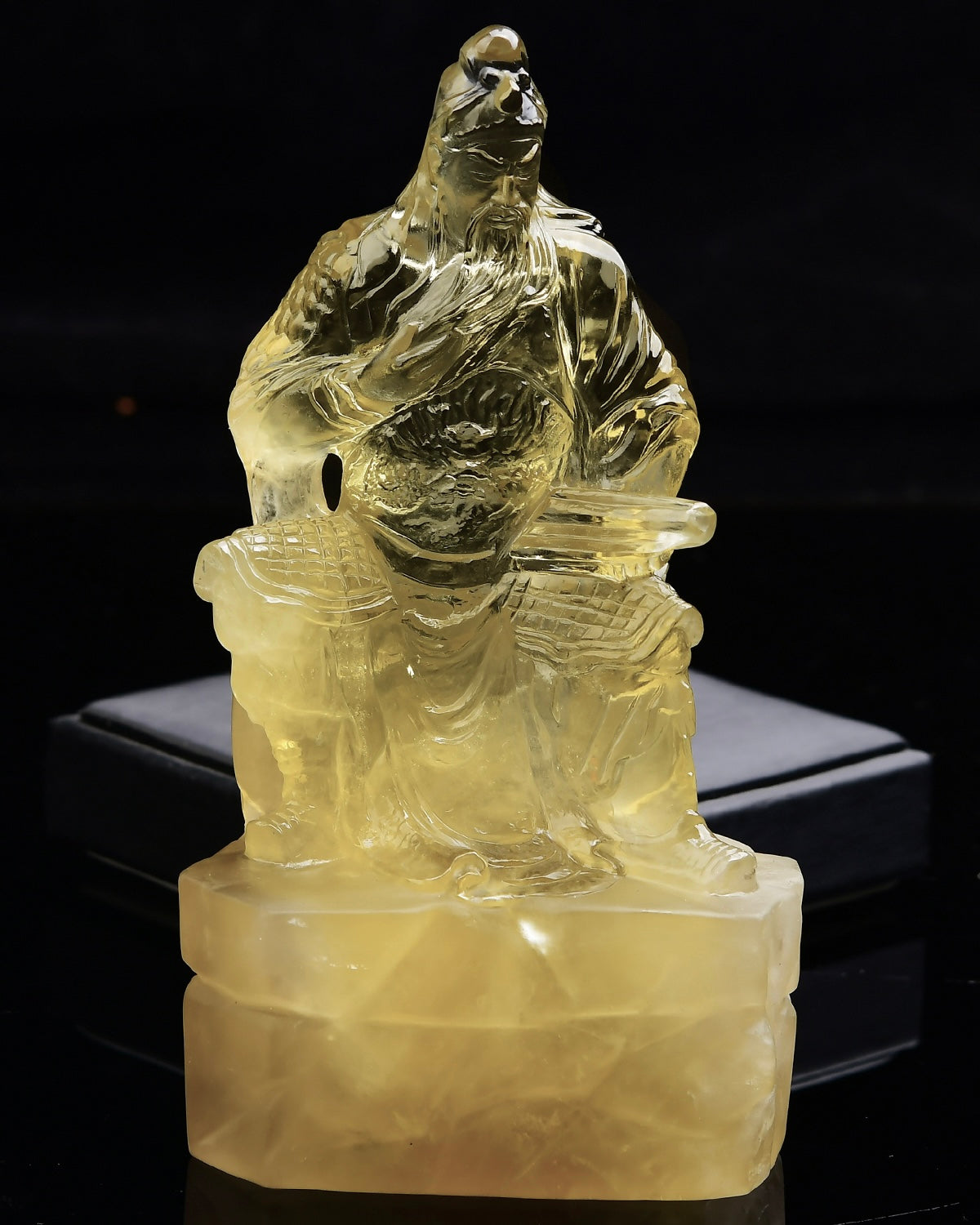 A0741 Exquisite Yellow Crystal Carved General Guangong Statue