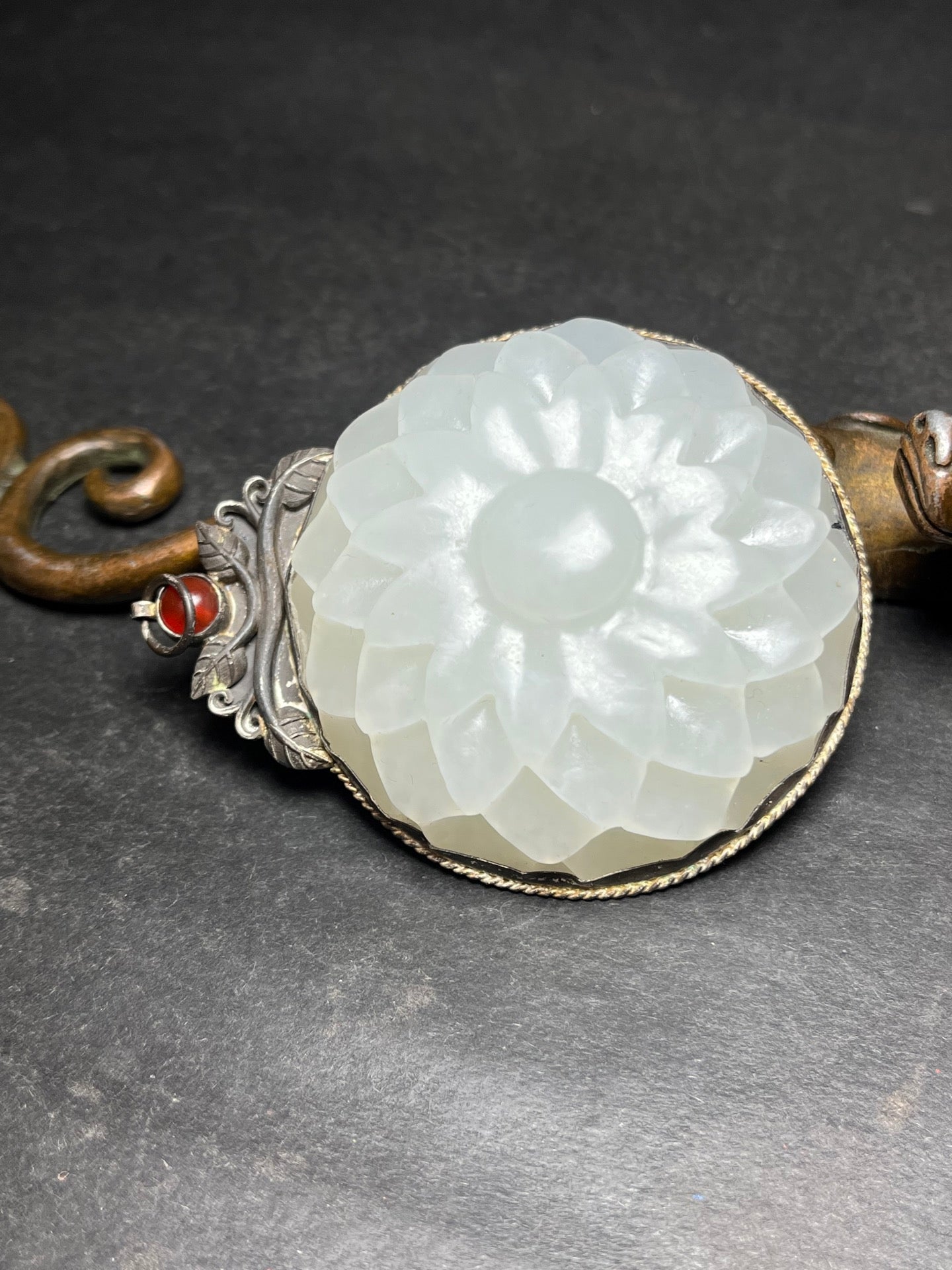 A0746 Vintage Chinese Pure Silver Inlay Hetian Jade Flower Pendant