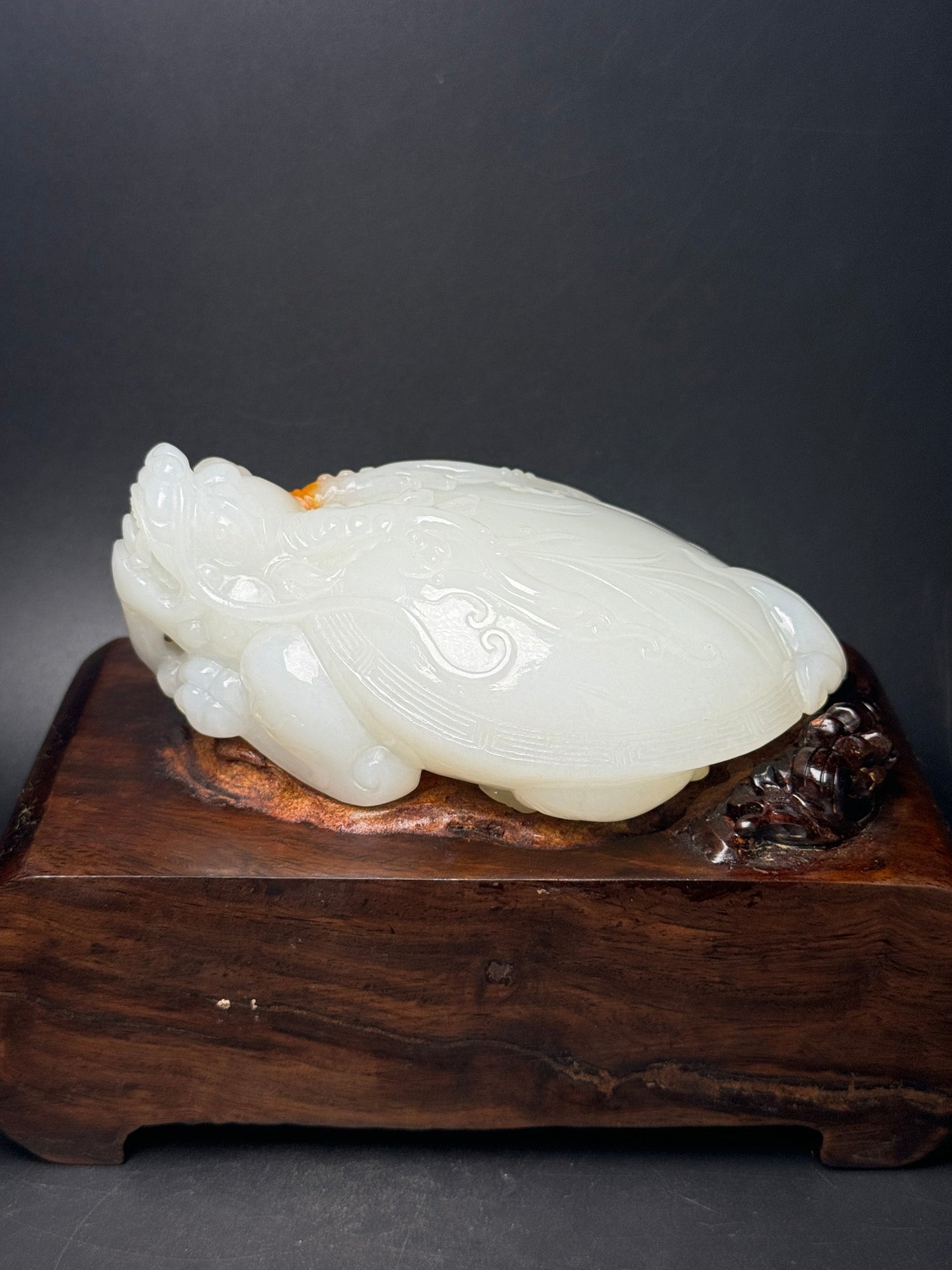 A0760 Superb Chinese White Hetian Jade Carved Dragon Turtle Statue