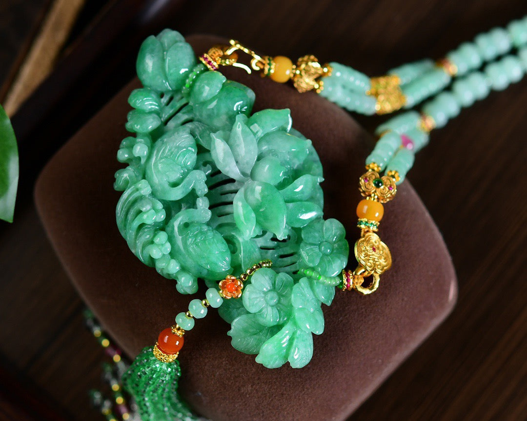 A0766 Exquisite Jadeite Carved Mandarin Ducks & Lotus Flower Pendant w Beeswax & Tourmaline Beads Necklace