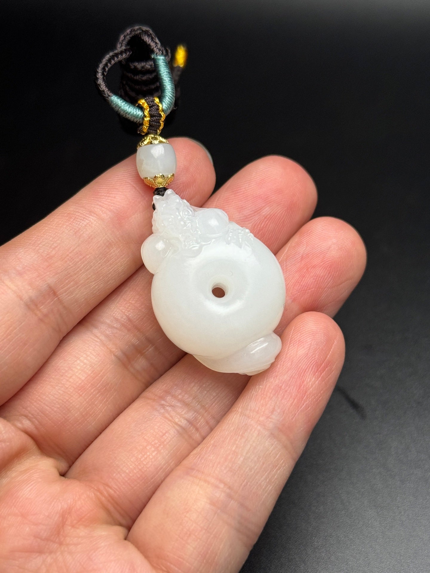A0803 Superb Chinese Hetian Jade Carved Fortune Dragon Pendant