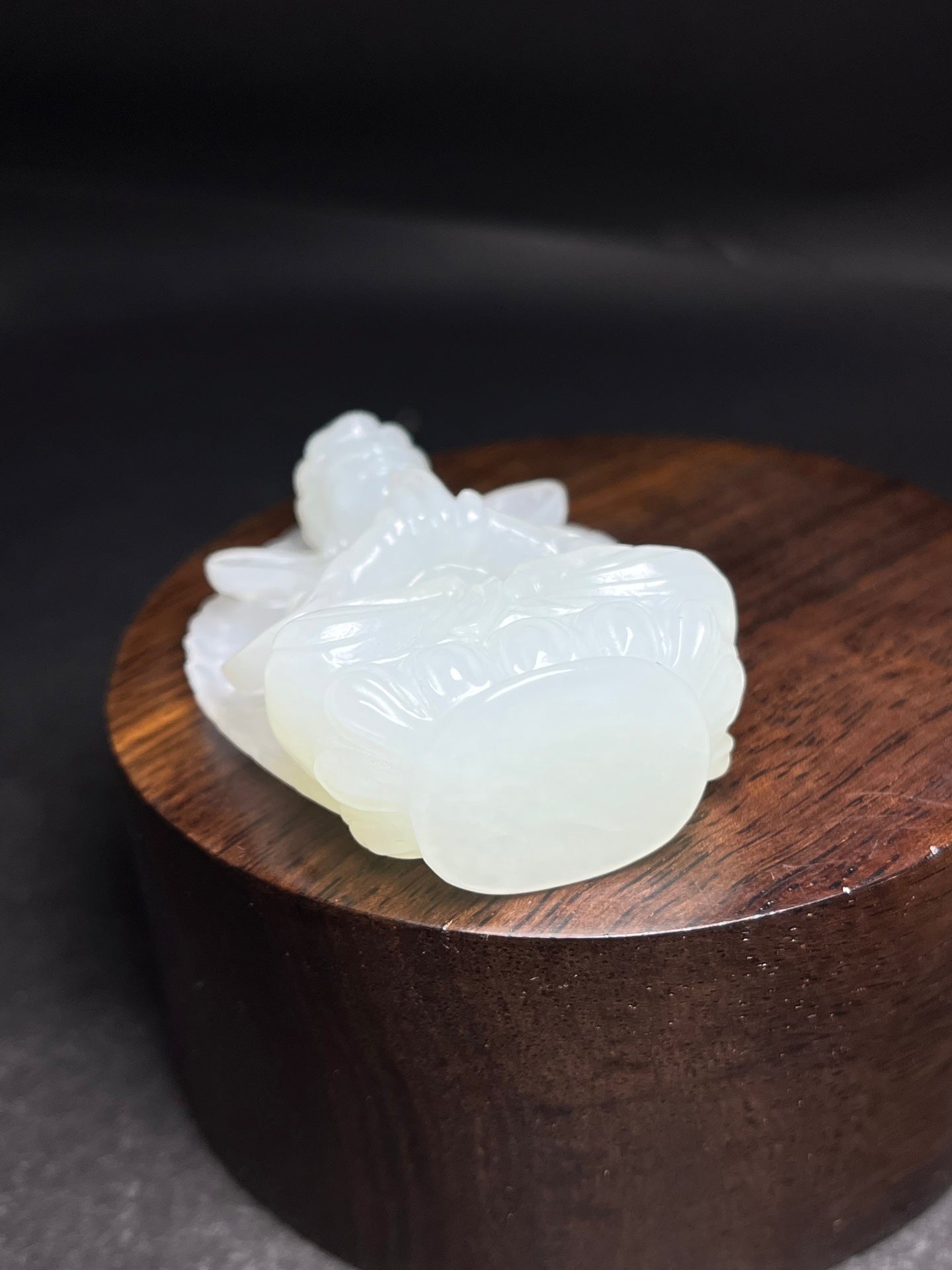 A0889 Superb Chinese Hetian Jade Carved Kwan-yin Pendant