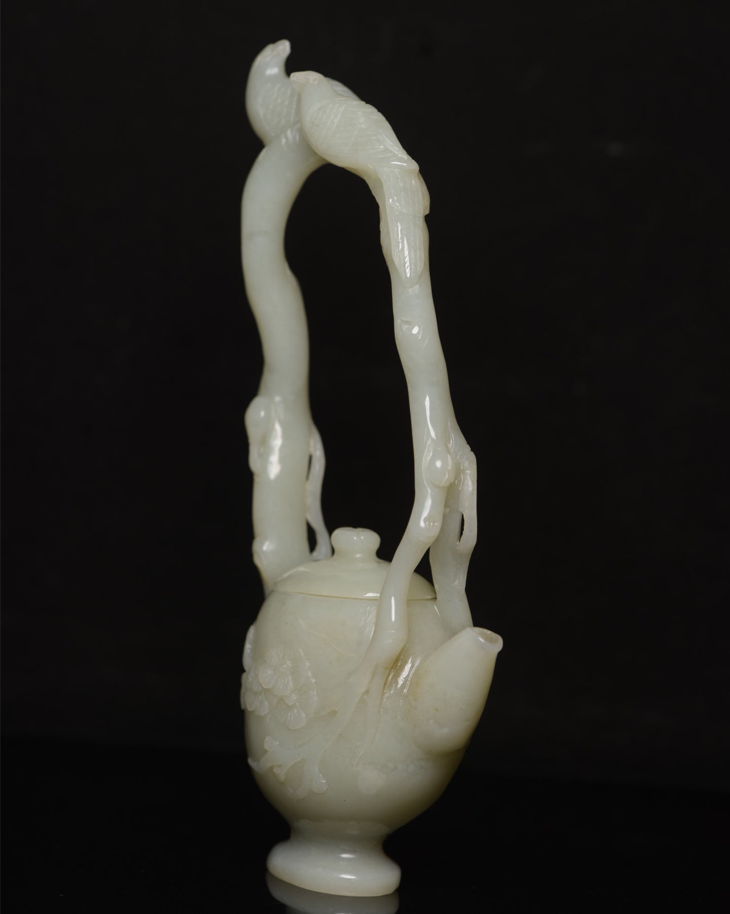 A0918 Superb Chinese Hetian Jade Carved Magpie Handle Teapot