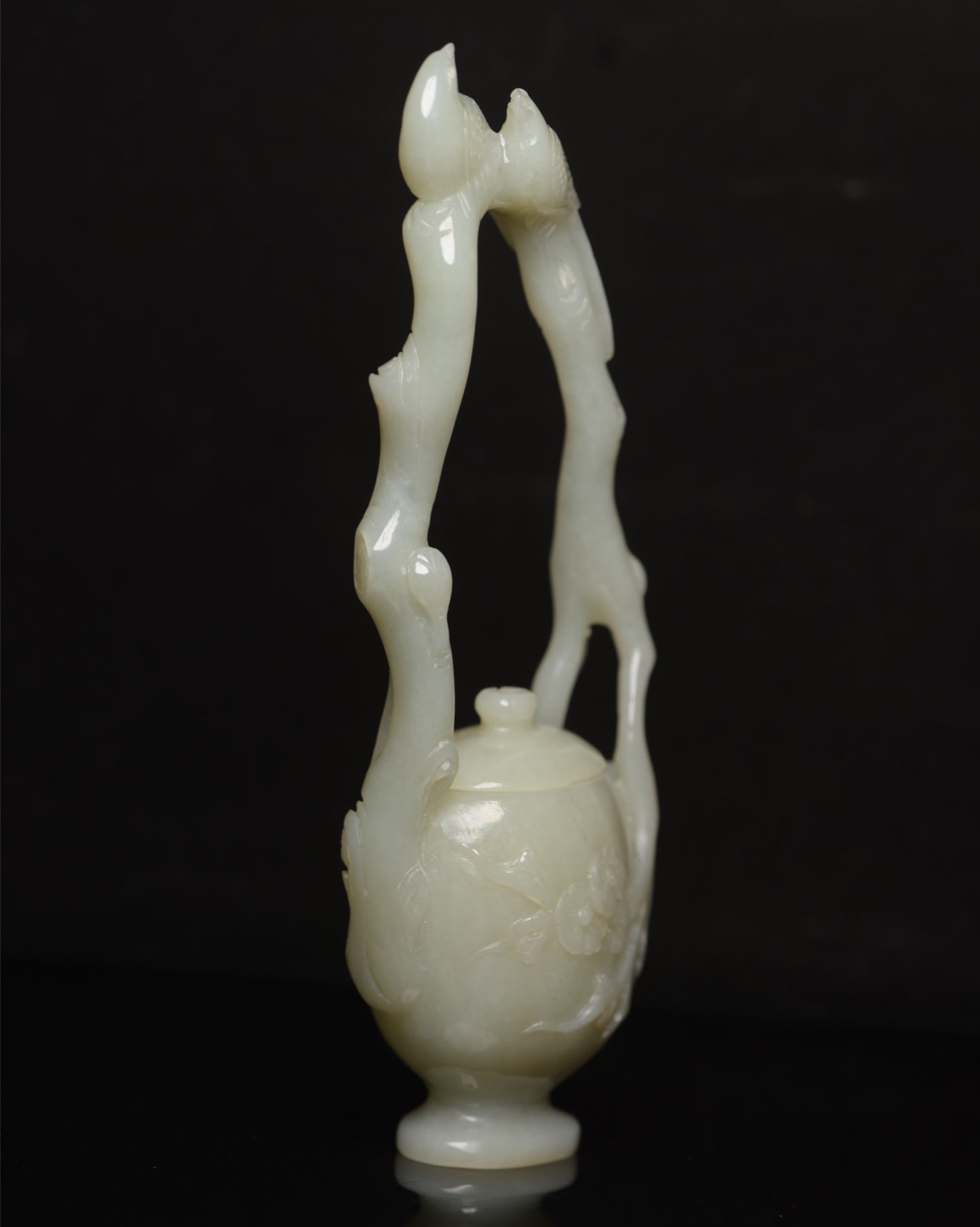 A0918 Superb Chinese Hetian Jade Carved Magpie Handle Teapot