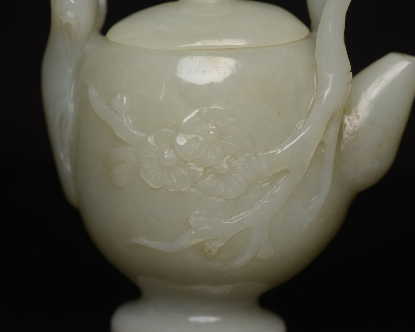 A0918 Superb Chinese Hetian Jade Carved Magpie Handle Teapot