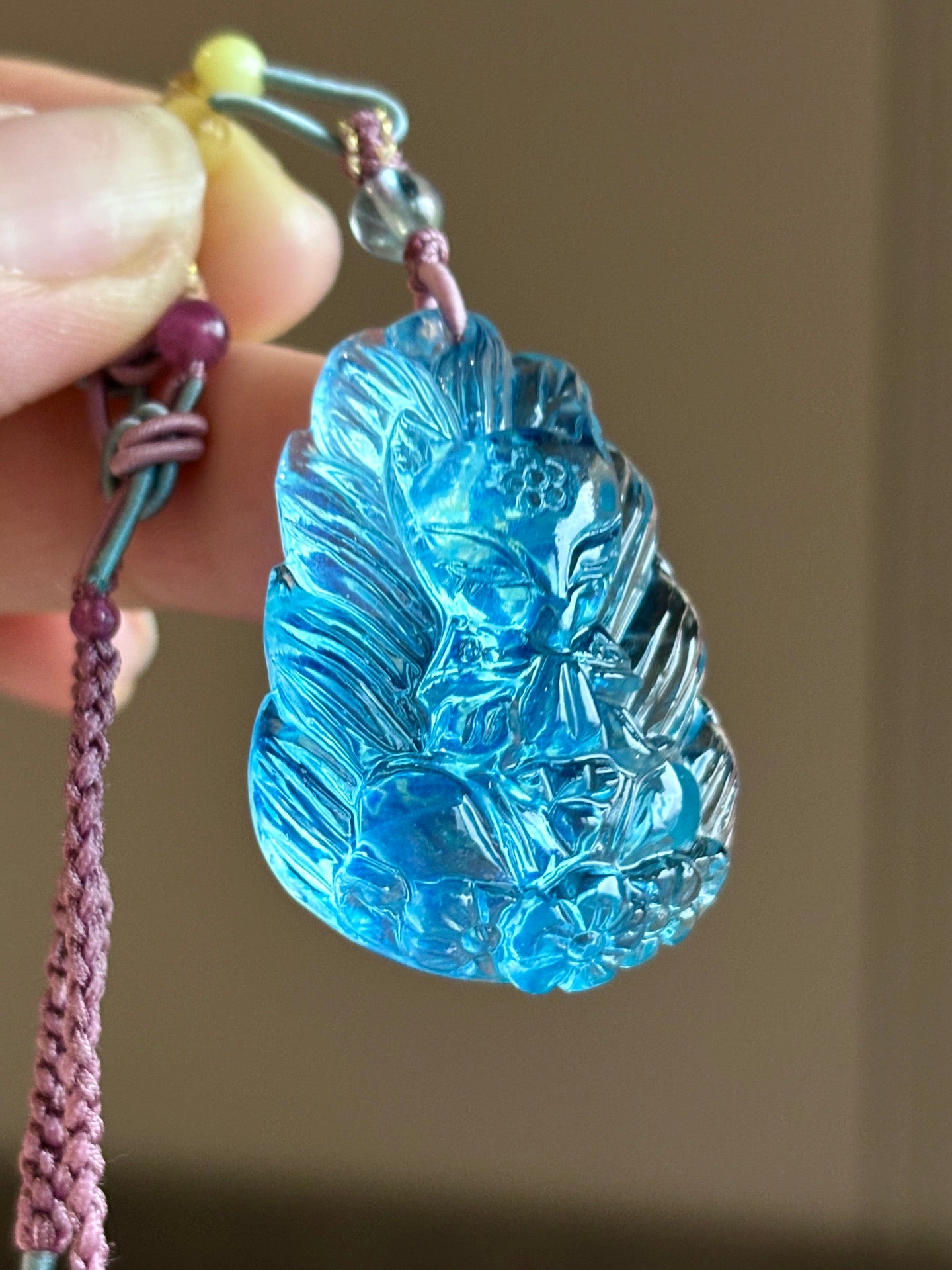 A0921 Beautiful Aquamarine Carved Nine-tailed Fox Pendant