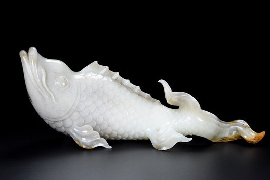 A0924 Superb Chinese Hetian Jade Carved Fish Statue