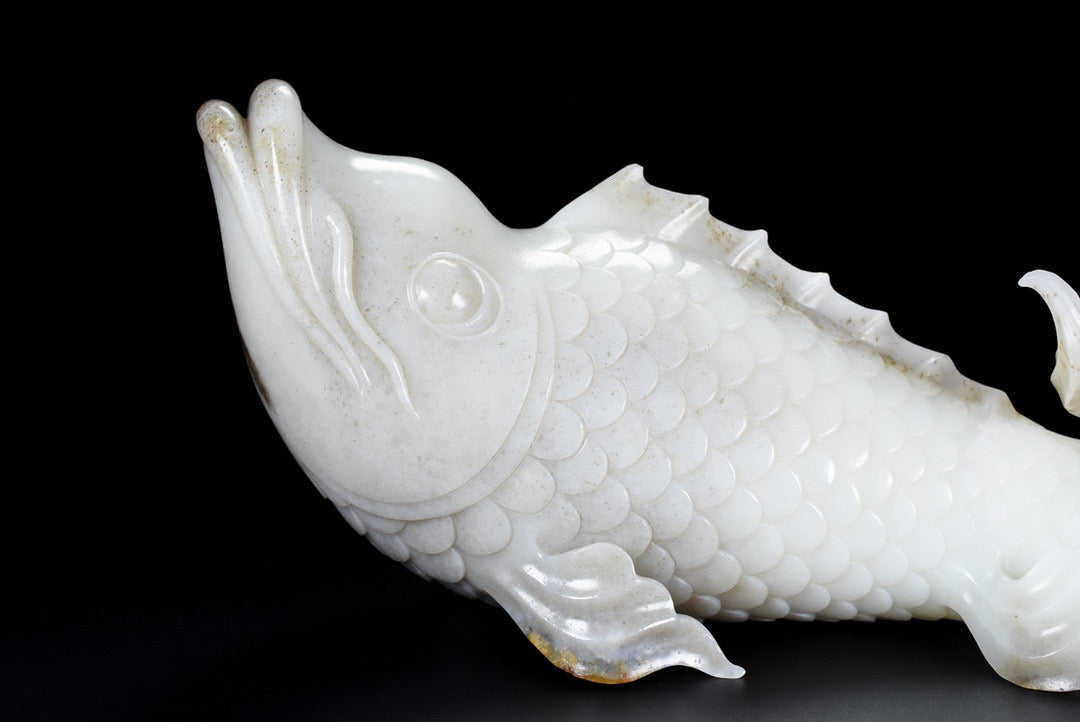 A0924 Superb Chinese Hetian Jade Carved Fish Statue